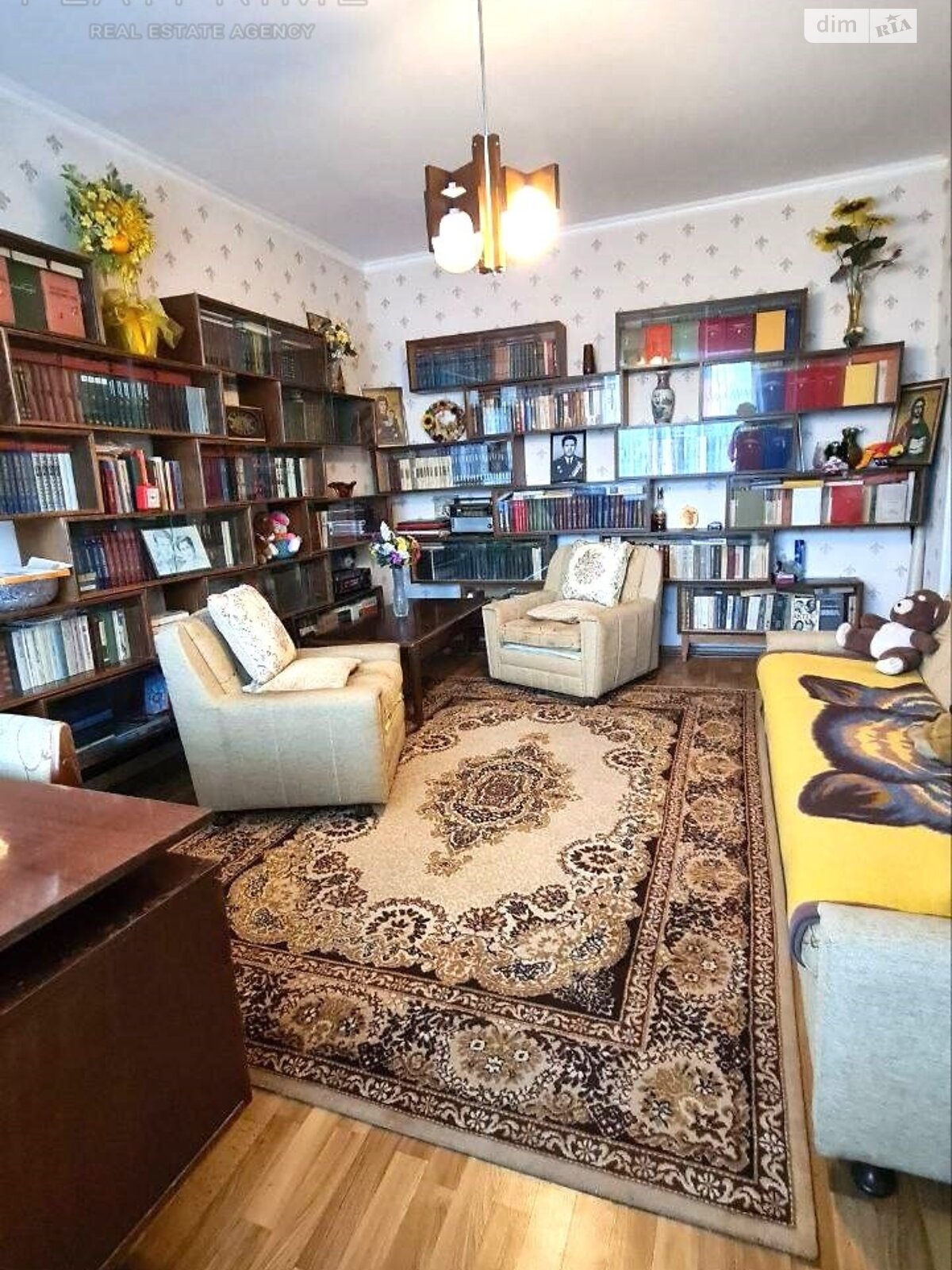 Продажа четырехкомнатной квартиры в Киеве, на ул. Тростянецкая 8, район Харьковский Массив фото 1 Продажа четырехкомнатной квартиры в Киеве, на ул. Тростянецкая 8, район Харьковский Массив фото 1