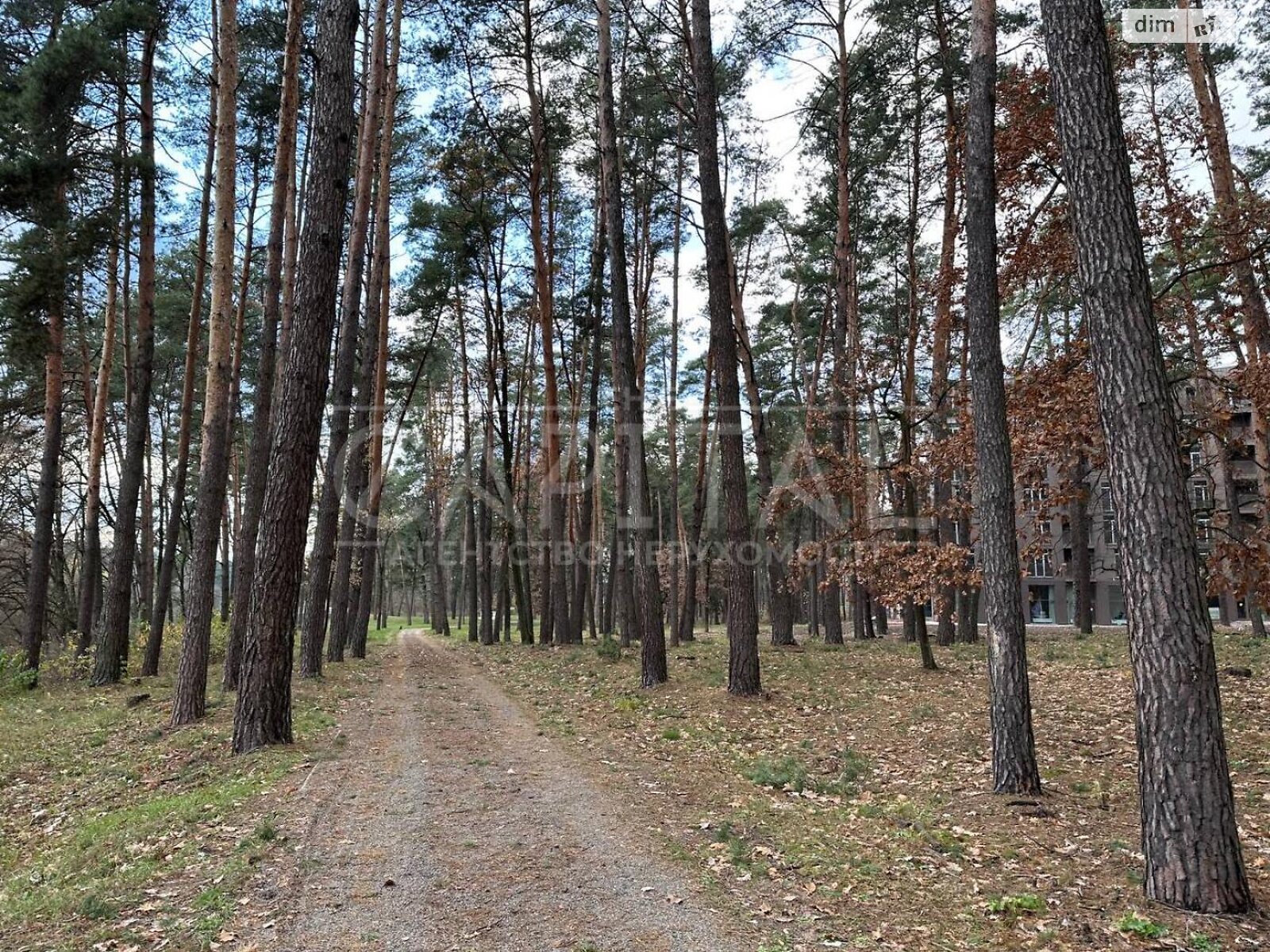 Продажа трехкомнатной квартиры в Киеве, на шоссе Харьковское 3А, фото 1 Продажа трехкомнатной квартиры в Киеве, на шоссе Харьковское 3А, фото 1