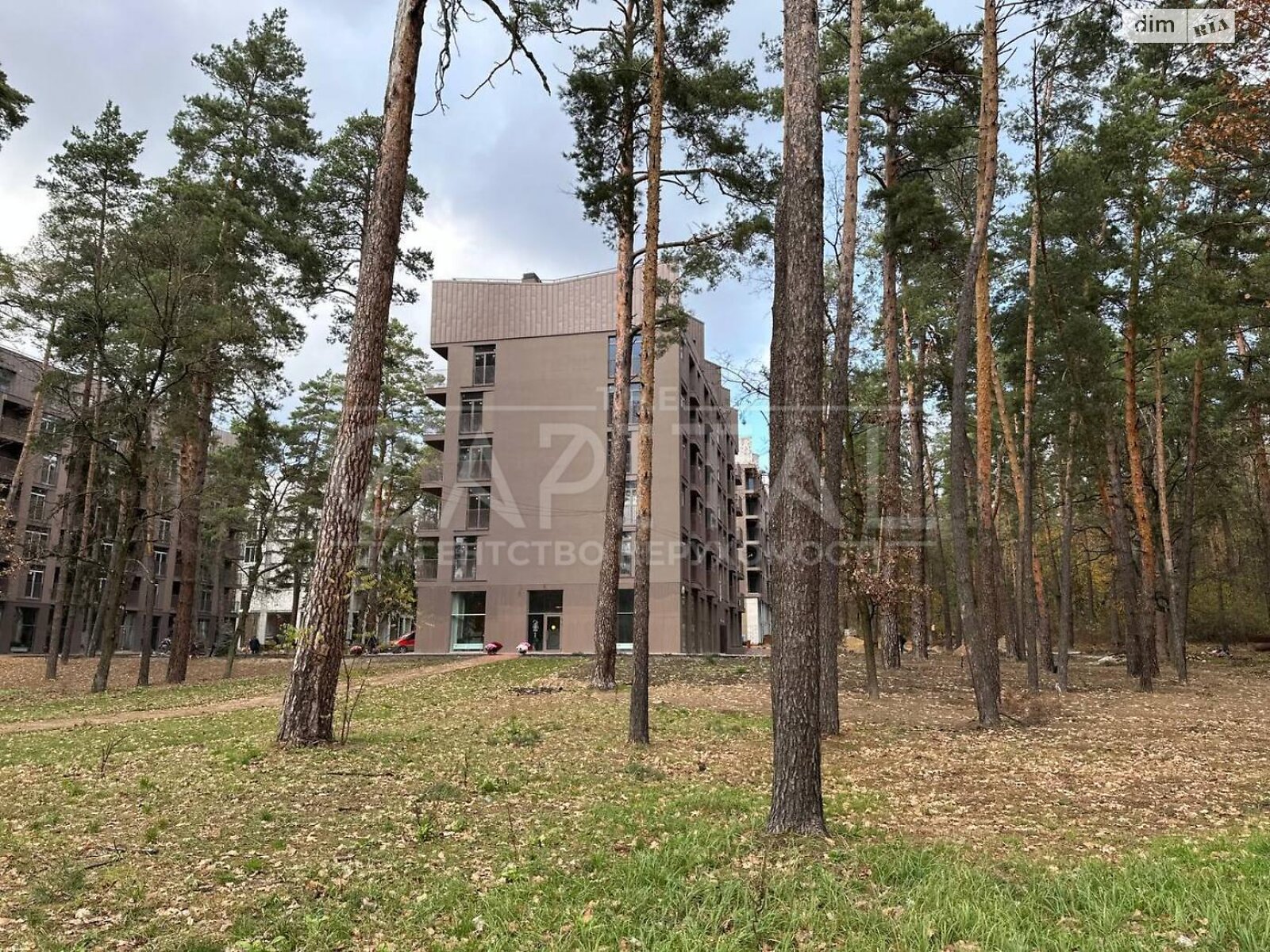 Продажа трехкомнатной квартиры в Киеве, на шоссе Харьковское 3А, фото 1 Продажа трехкомнатной квартиры в Киеве, на шоссе Харьковское 3А, фото 1