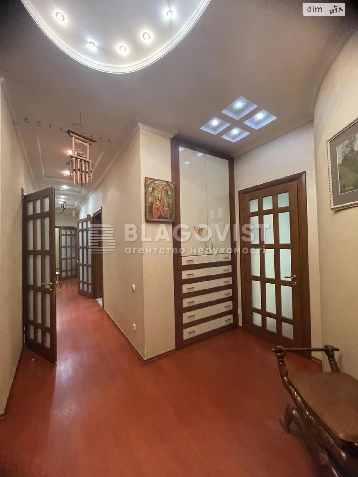 Продажа пятикомнатной квартиры в Киеве, на ул. Институтская 20/8, фото 1 Продажа пятикомнатной квартиры в Киеве, на ул. Институтская 20/8, фото 1