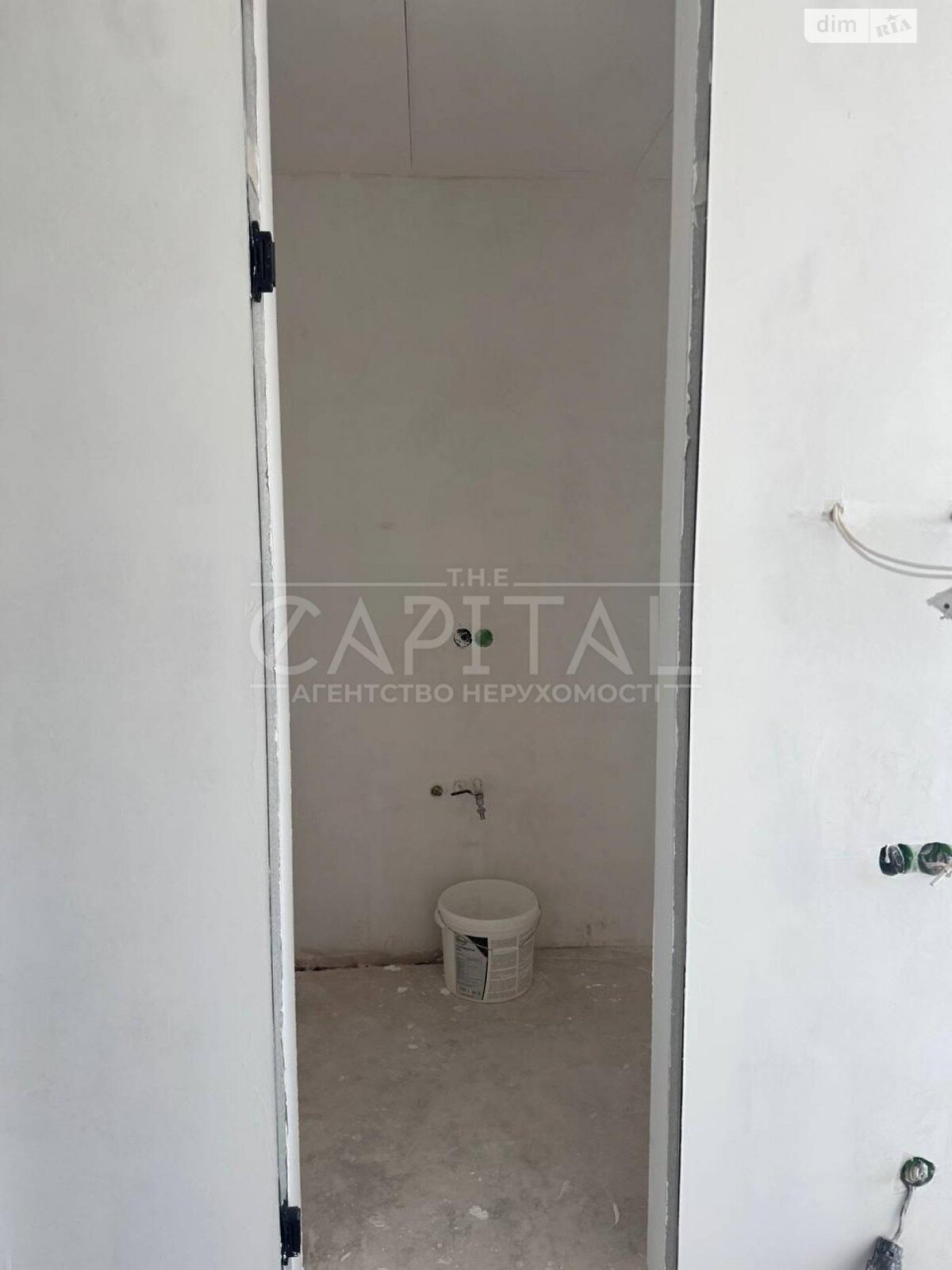 Продажа трехкомнатной квартиры в Киеве, на ул. Иоанна Павла II 12, фото 1