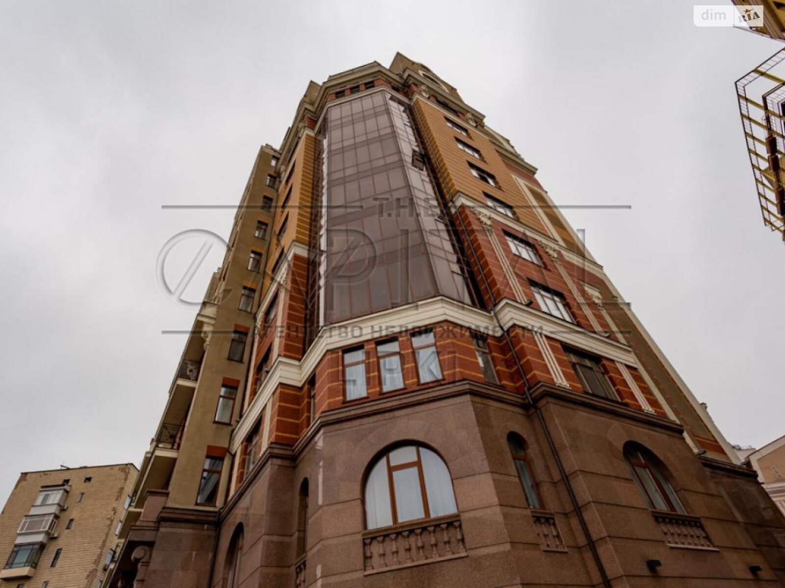 Продаж трикімнатної квартири в Києві, на вул. Івана Франка, фото 1