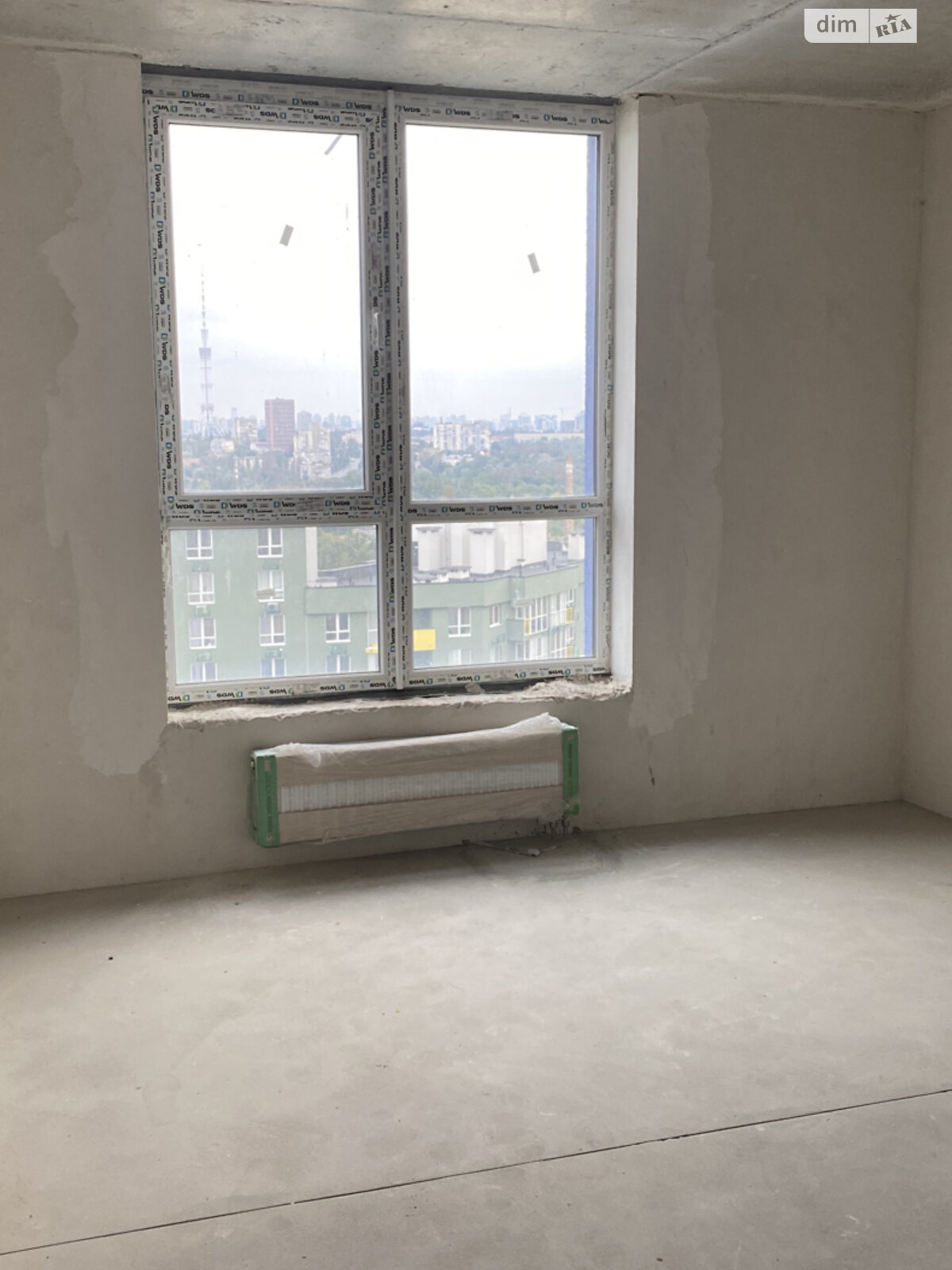 Продаж однокімнатної квартири в Києві, на вул. Івана Виговського 10Л, фото 1