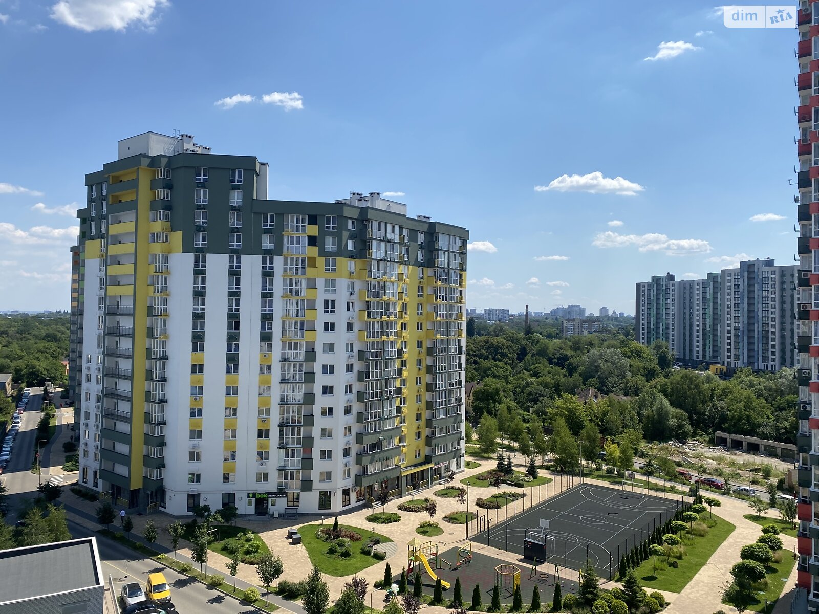 Продаж однокімнатної квартири в Києві, на вул. Івана Виговського 10Л, фото 1