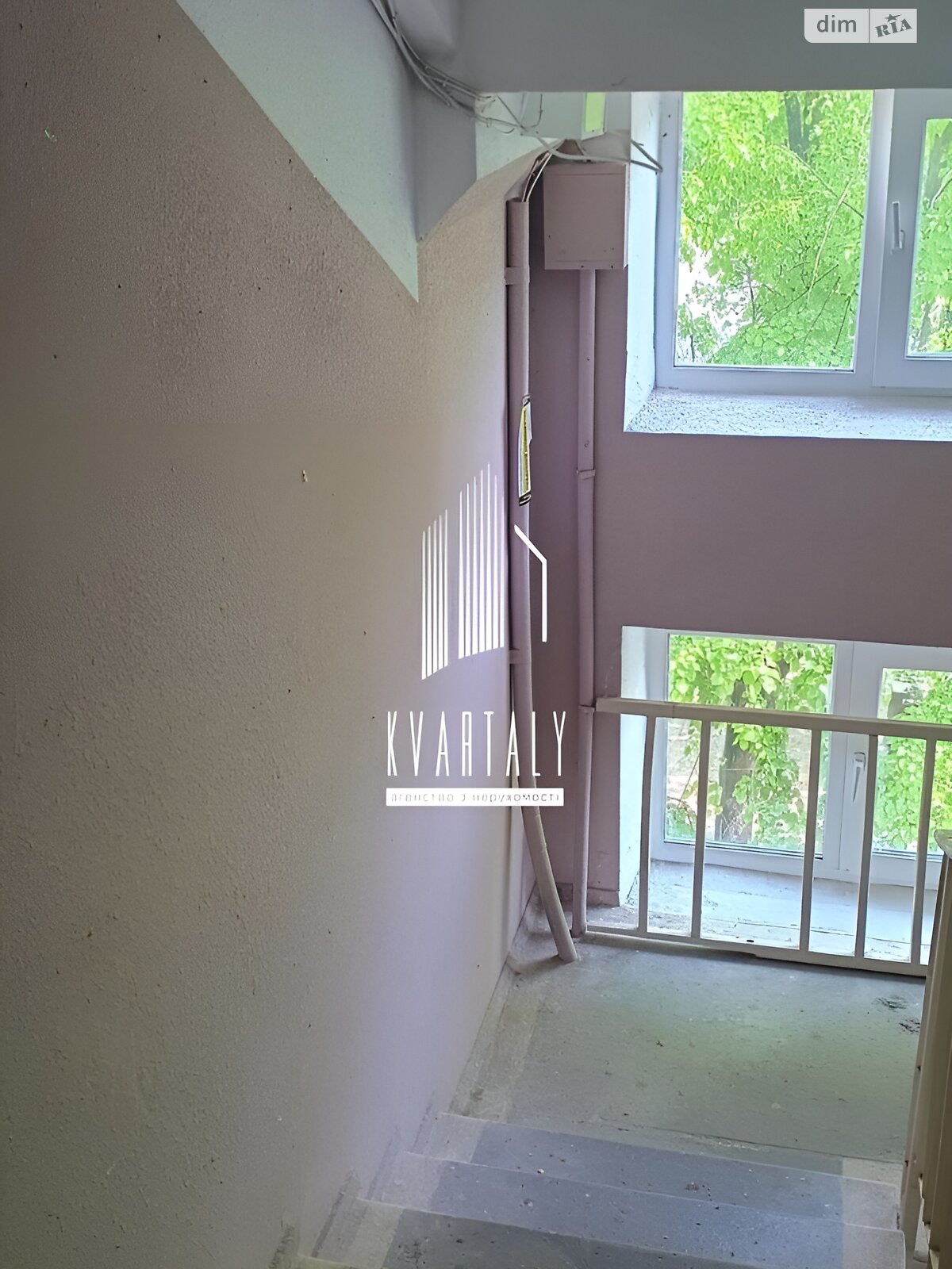 Продаж двокімнатної квартири в Києві, на вул. Романа Ратушного 41, район Залізничний Масив фото 1 Продаж двокімнатної квартири в Києві, на вул. Романа Ратушного 41, район Залізничний Масив фото 1