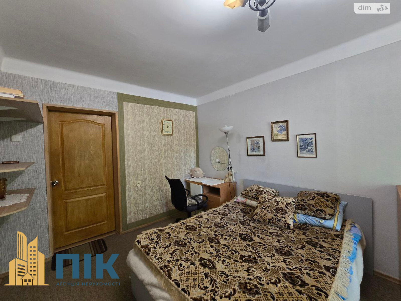 Продажа двухкомнатной квартиры в Киеве, на ул. Романа Ратушного 33, район Железнодорожный Массив фото 1 Продажа двухкомнатной квартиры в Киеве, на ул. Романа Ратушного 33, район Железнодорожный Массив фото 1