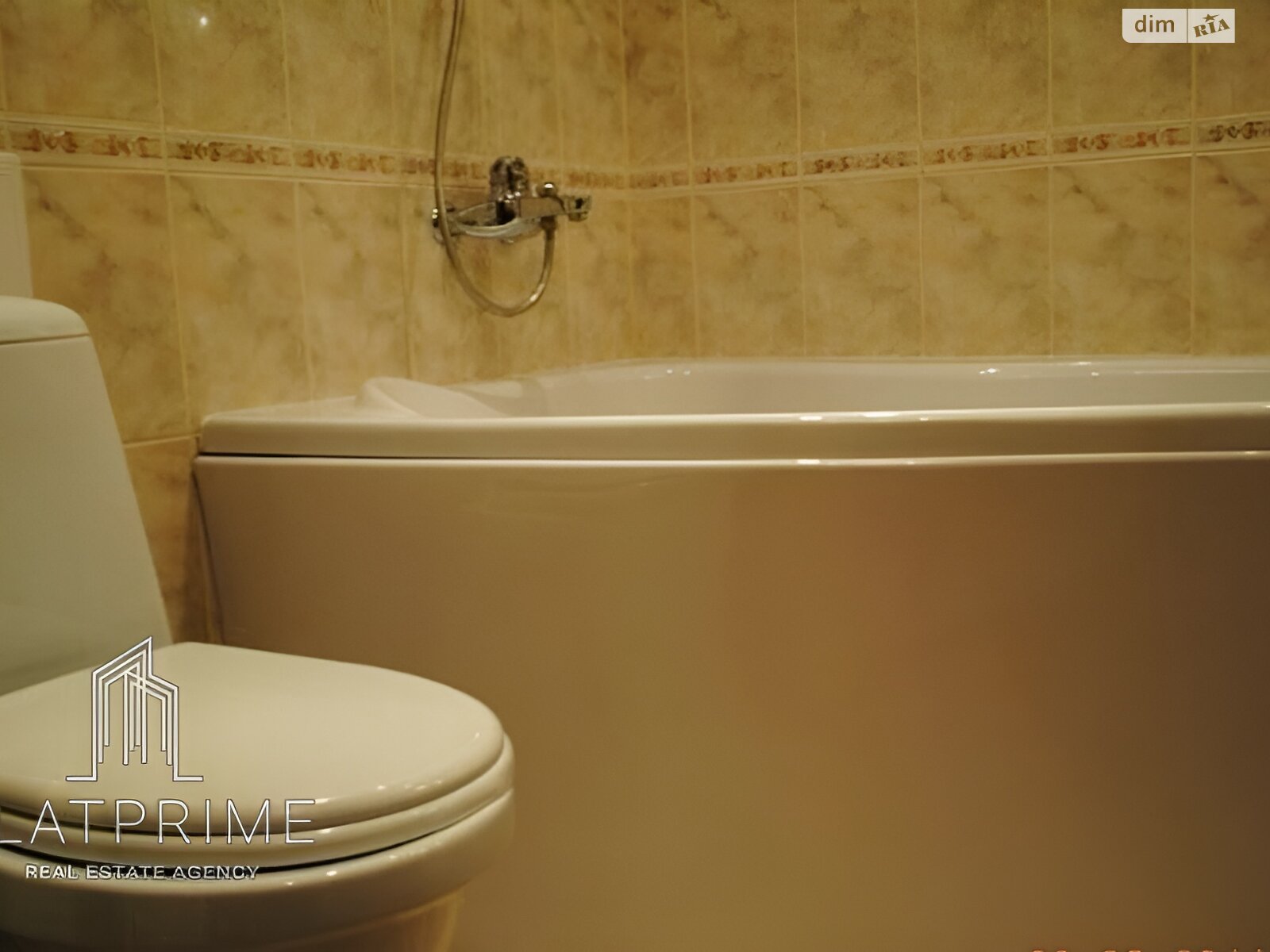 Продажа двухкомнатной квартиры в Киеве, на ул. Романа Ратушного 41, район Железнодорожный Массив фото 1 Продажа двухкомнатной квартиры в Киеве, на ул. Романа Ратушного 41, район Железнодорожный Массив фото 1