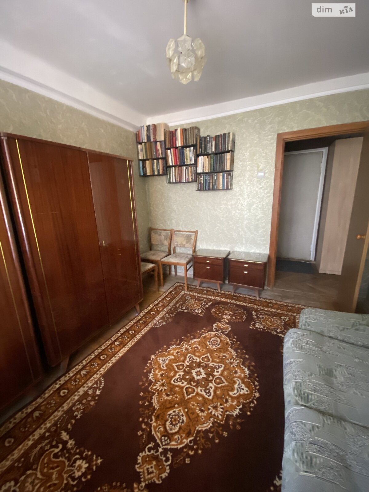 Продаж двокімнатної квартири в Києві, на вул. Романа Ратушного 33, район Залізничний Масив фото 1 Продаж двокімнатної квартири в Києві, на вул. Романа Ратушного 33, район Залізничний Масив фото 1