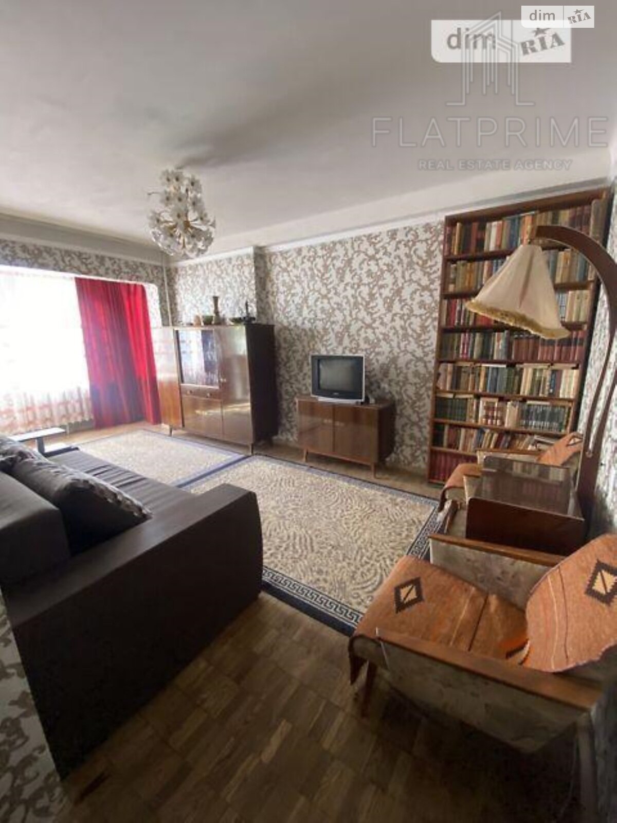 Продажа двухкомнатной квартиры в Киеве, на ул. Романа Ратушного 33, район Железнодорожный Массив фото 1 Продажа двухкомнатной квартиры в Киеве, на ул. Романа Ратушного 33, район Железнодорожный Массив фото 1