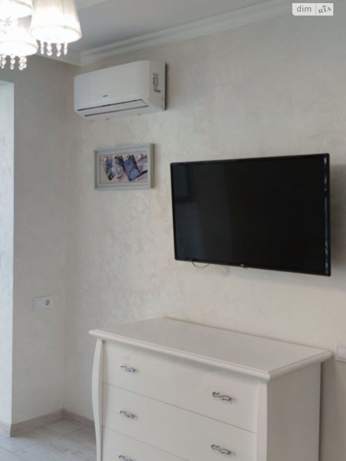 Продажа однокомнатной квартиры в Киеве, на ул. Журавлиная 2, район Жуляны фото 1 Продажа однокомнатной квартиры в Киеве, на ул. Журавлиная 2, район Жуляны фото 1