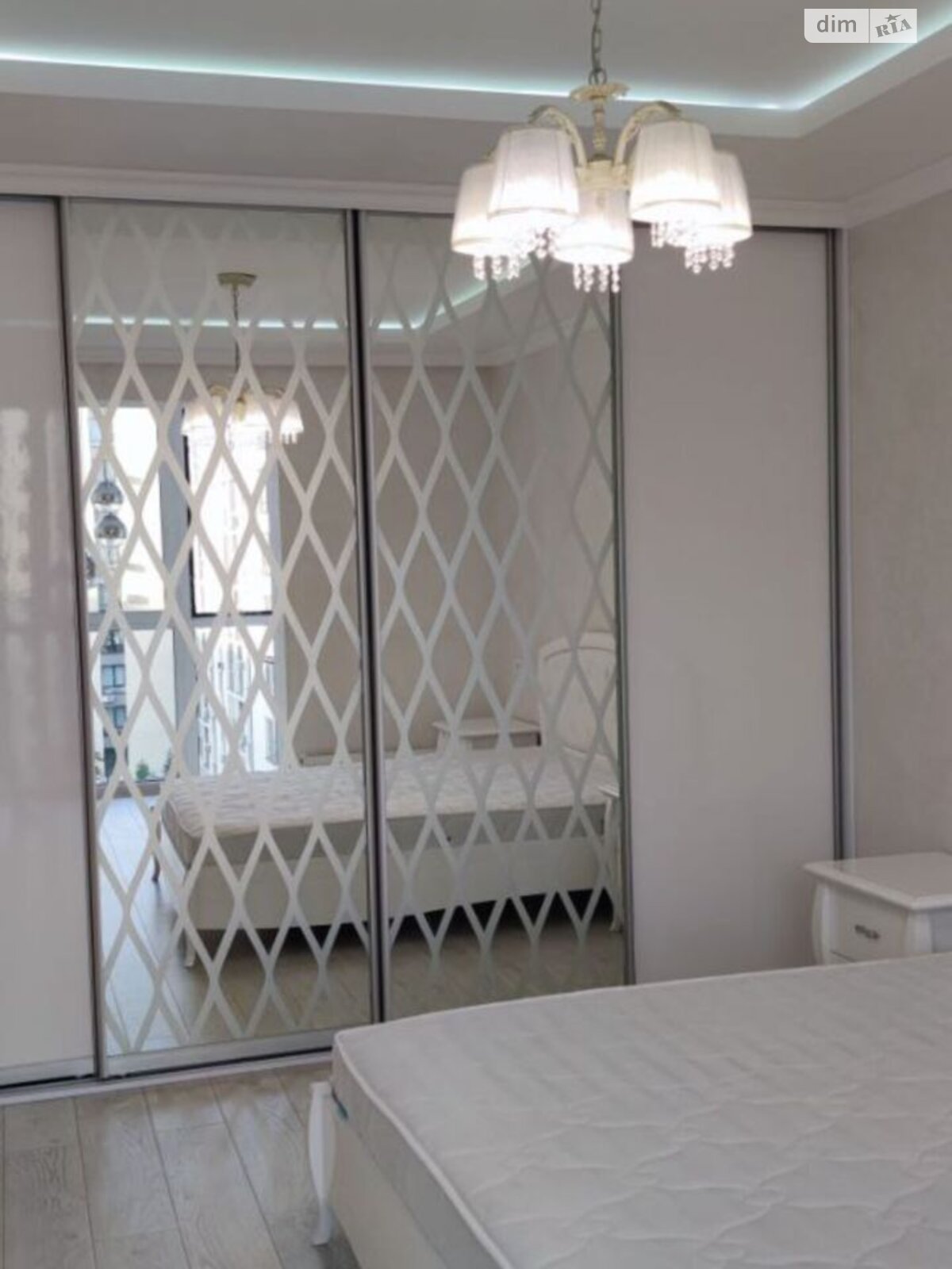 Продажа однокомнатной квартиры в Киеве, на ул. Журавлиная 2, район Жуляны фото 1 Продажа однокомнатной квартиры в Киеве, на ул. Журавлиная 2, район Жуляны фото 1