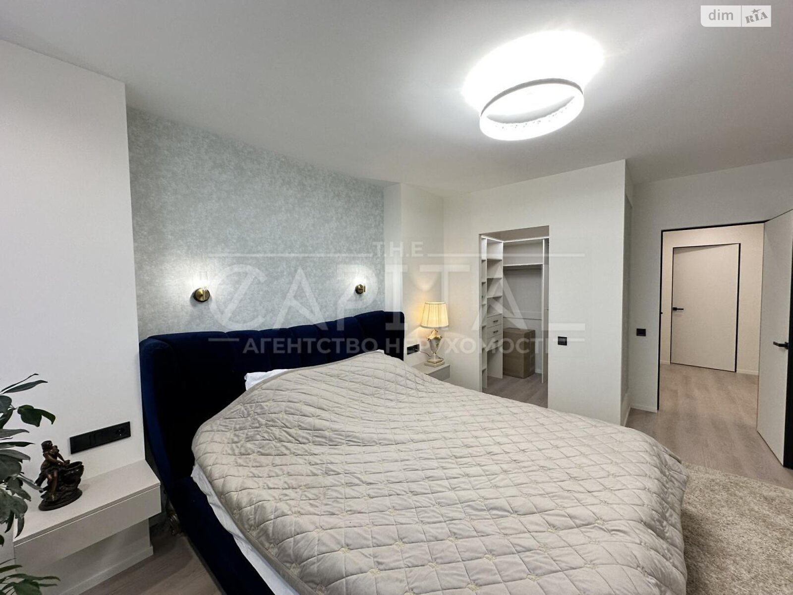 Продаж трикімнатної квартири в Києві, на вул. Михайла Максимовича 32Б, район Жуляни фото 1