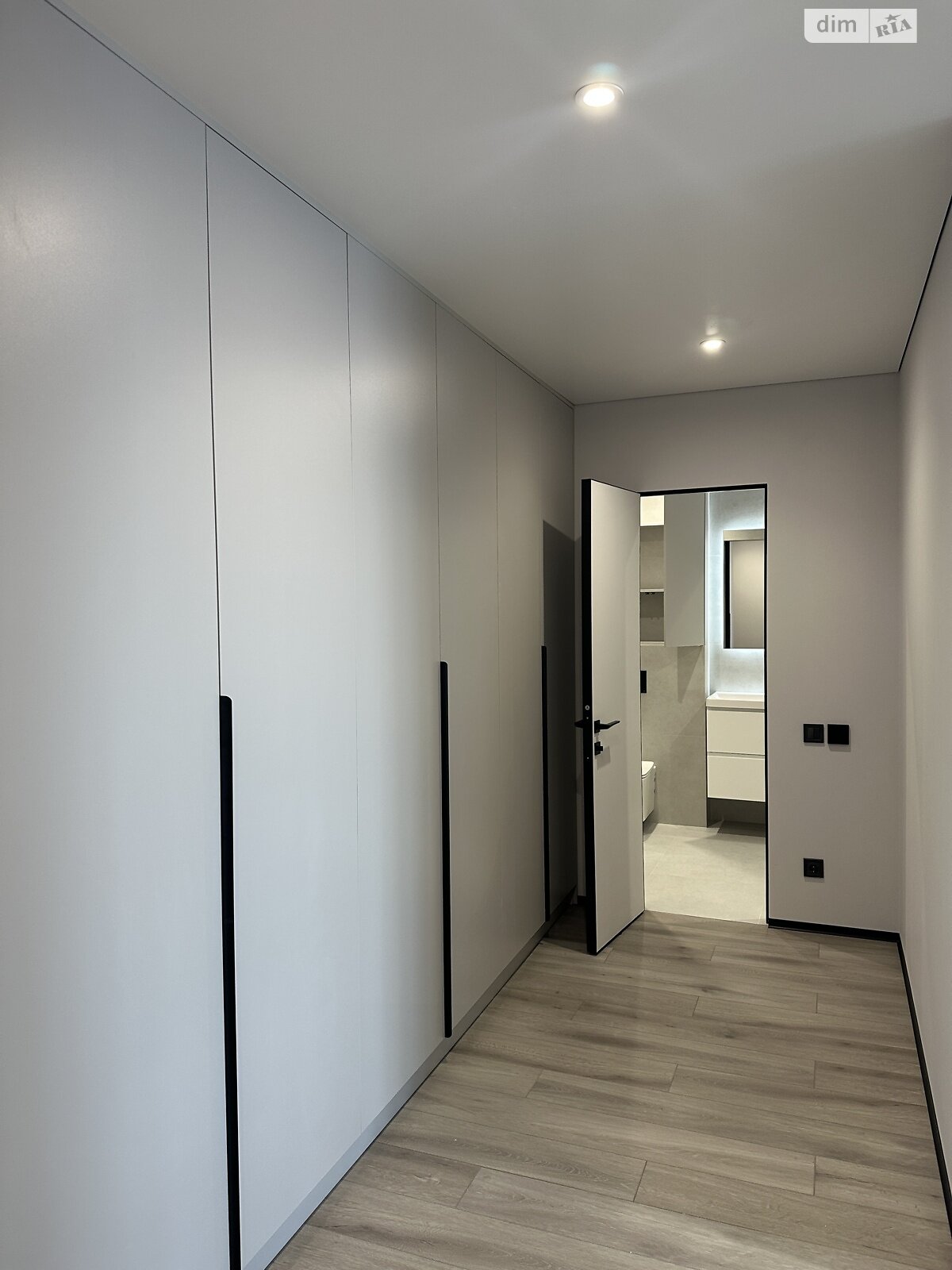 Продажа однокомнатной квартиры в Киеве, на ул. Михаила Максимовича 32А, район Жуляны фото 1