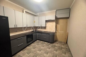 Продажа трехкомнатной квартиры в Киеве, на ул. Михаила Максимовича, район Жуляны фото 2