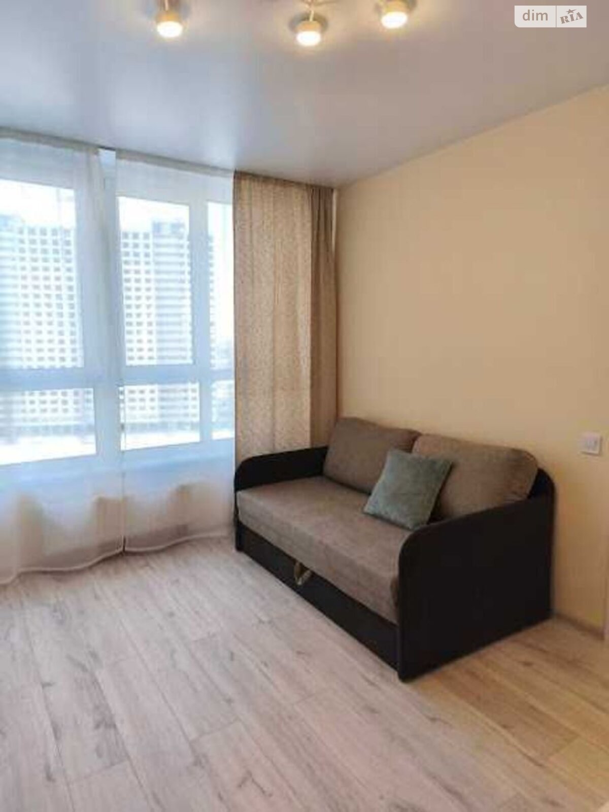 Продажа однокомнатной квартиры в Киеве, на ул. Михаила Максимовича 32, район Жуляны фото 1 Продажа однокомнатной квартиры в Киеве, на ул. Михаила Максимовича 32, район Жуляны фото 1