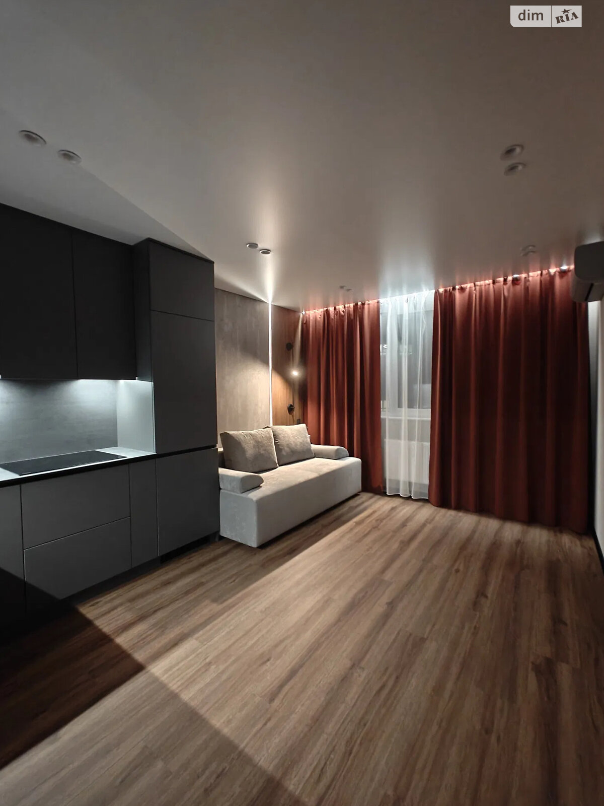 Продажа однокомнатной квартиры в Киеве, на ул. Михаила Максимовича 32А, район Жуляны фото 1