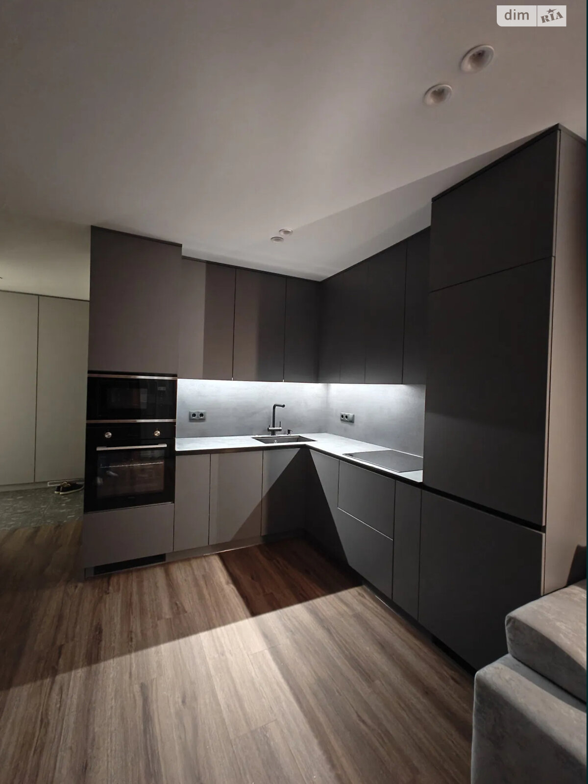 Продажа однокомнатной квартиры в Киеве, на ул. Михаила Максимовича 32А, район Жуляны фото 1