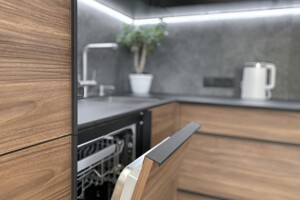 Продаж двокімнатної квартири в Києві, на вул. Практична 1, район Жуляни фото 2