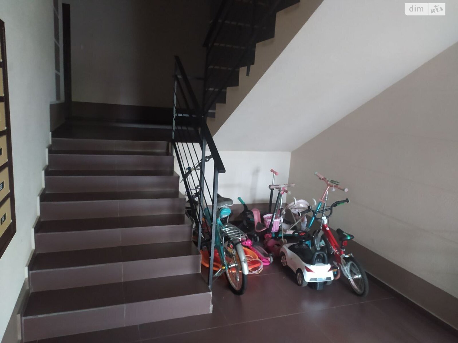 Продажа двухкомнатной квартиры в Киеве, на ул. Юношеская 2, район Жуляны фото 1 Продажа двухкомнатной квартиры в Киеве, на ул. Юношеская 2, район Жуляны фото 1