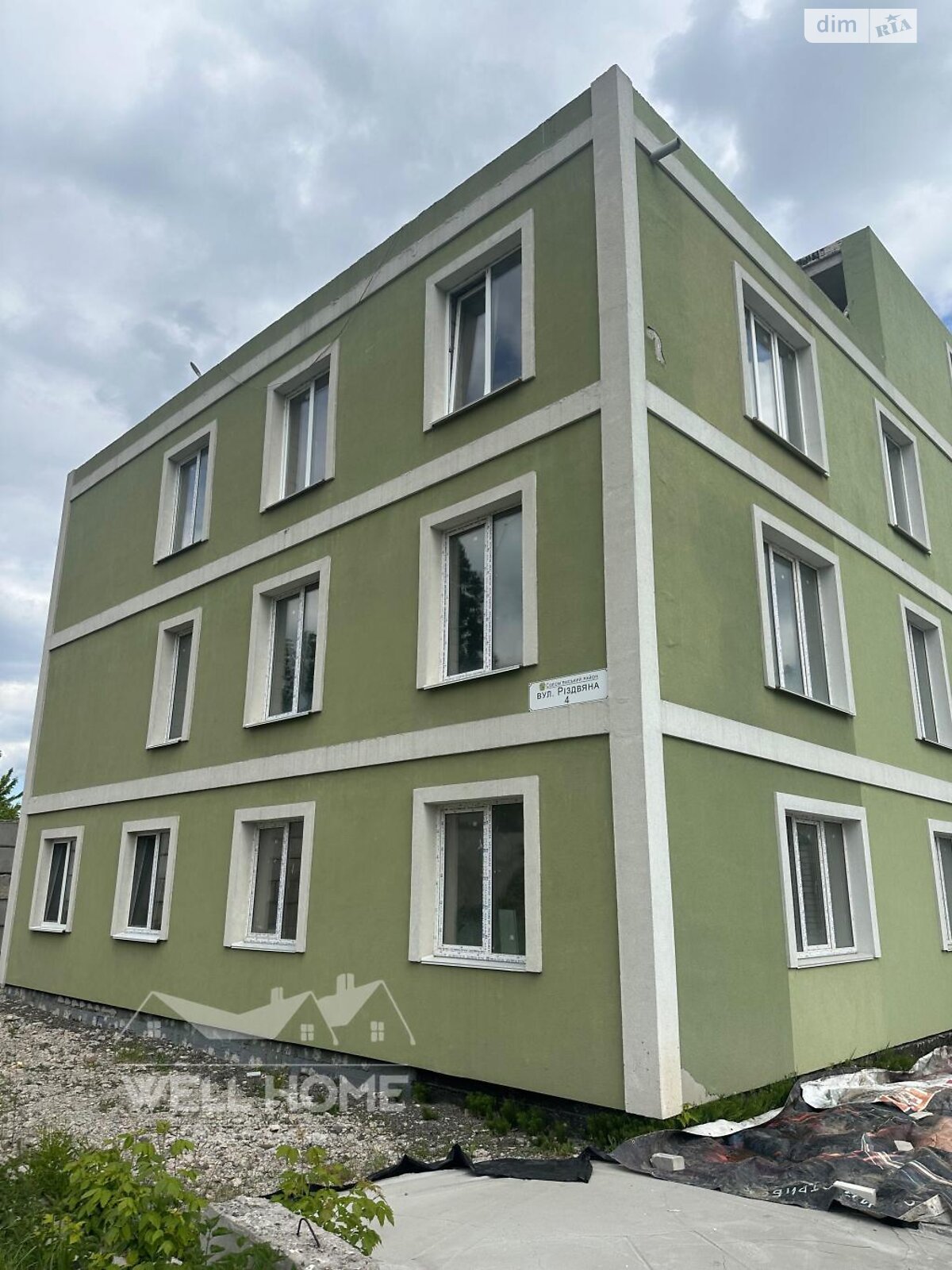 Продажа однокомнатной квартиры в Киеве, на ул. Рождественская 4, район Жуляны фото 1 Продажа однокомнатной квартиры в Киеве, на ул. Рождественская 4, район Жуляны фото 1