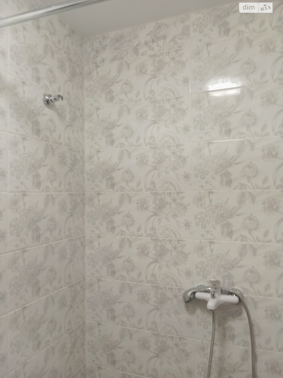 Продажа однокомнатной квартиры в Киеве, на ул. Вишневая 6/8, район Жуляны фото 1