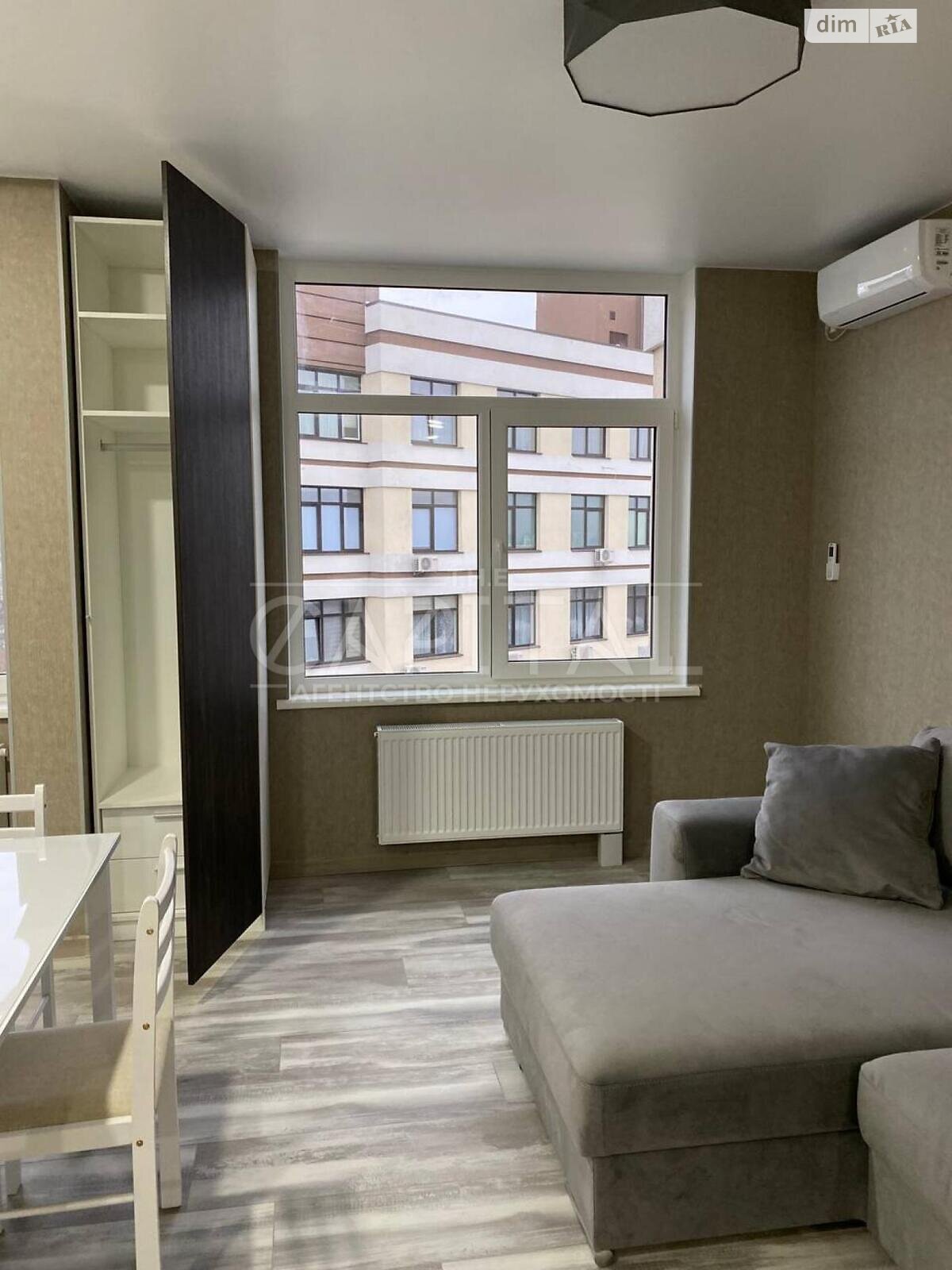 Продажа однокомнатной квартиры в Киеве, на ул. Юношеская 10, район Жуляны фото 1 Продажа однокомнатной квартиры в Киеве, на ул. Юношеская 10, район Жуляны фото 1