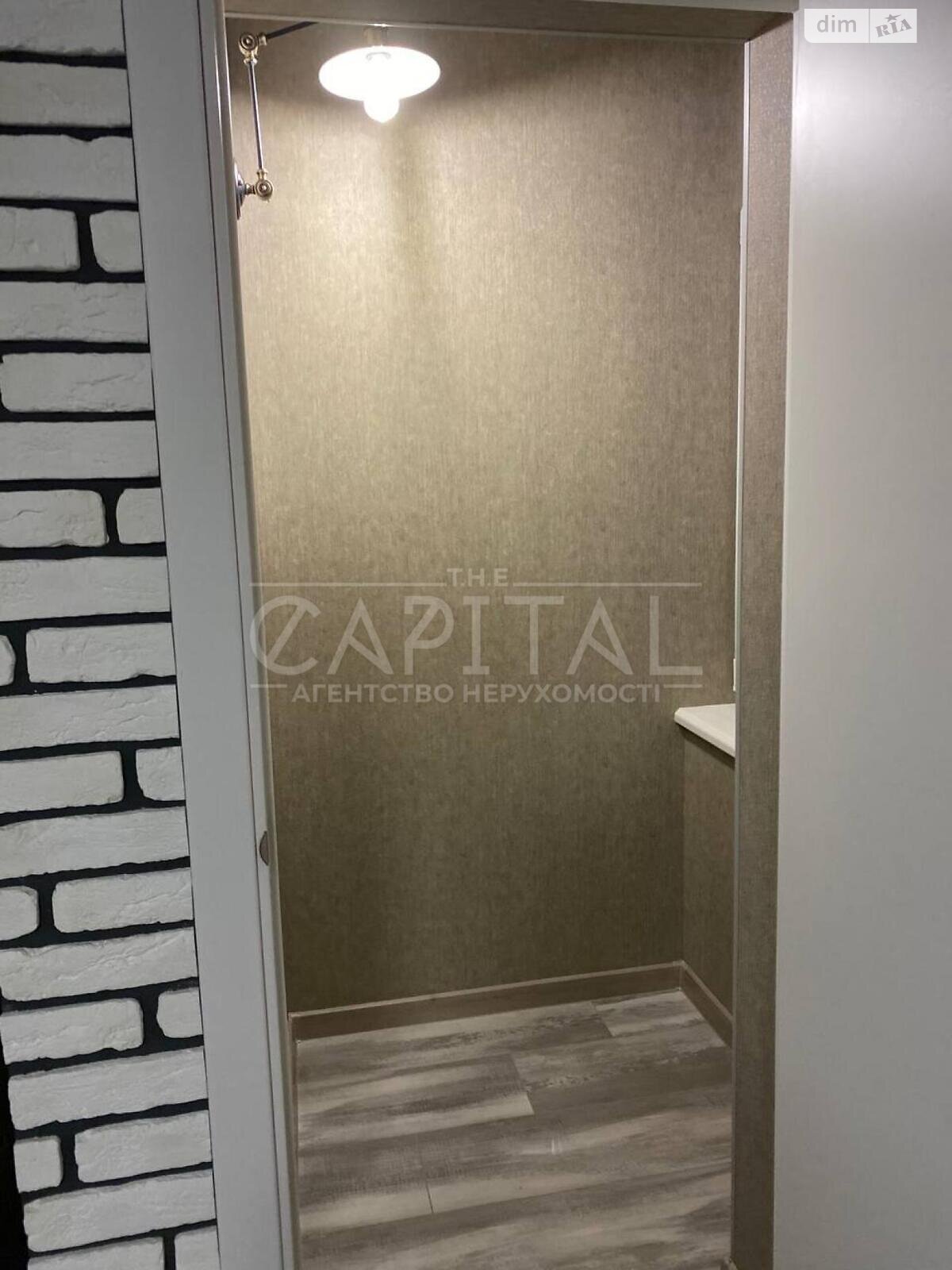 Продажа однокомнатной квартиры в Киеве, на ул. Юношеская 10, район Жуляны фото 1 Продажа однокомнатной квартиры в Киеве, на ул. Юношеская 10, район Жуляны фото 1