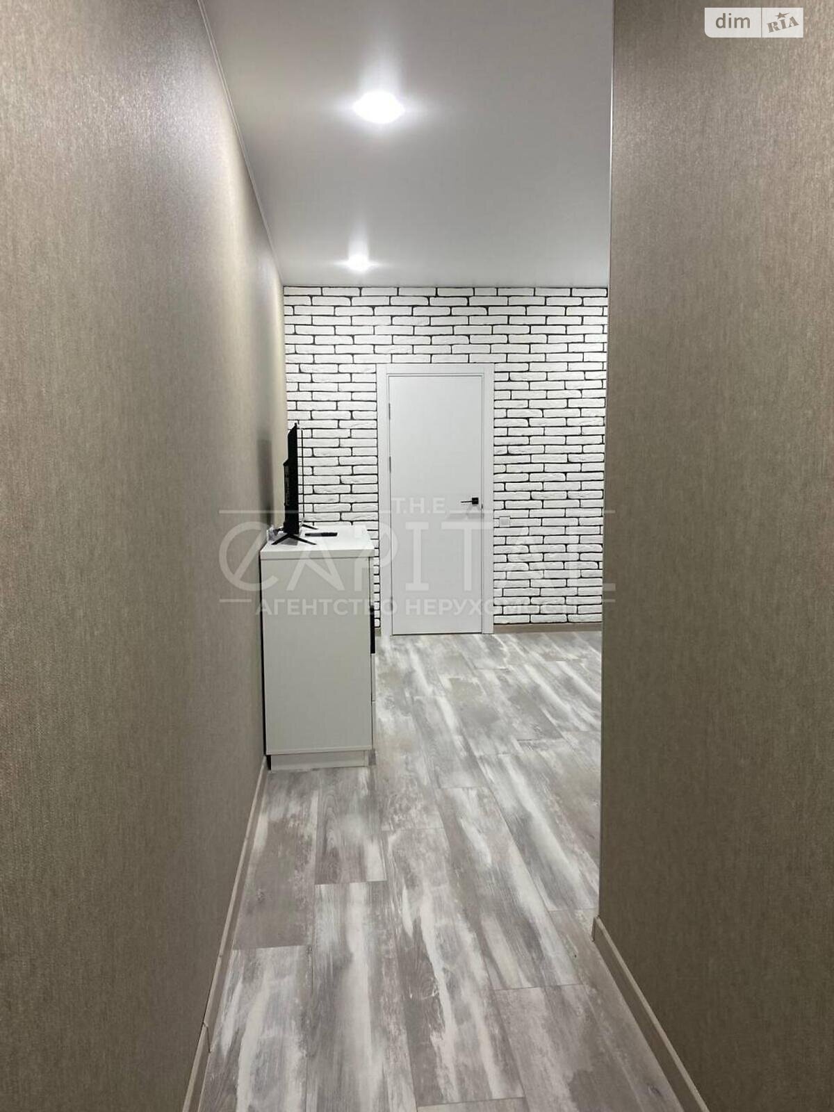 Продажа однокомнатной квартиры в Киеве, на ул. Юношеская 10, район Жуляны фото 1 Продажа однокомнатной квартиры в Киеве, на ул. Юношеская 10, район Жуляны фото 1