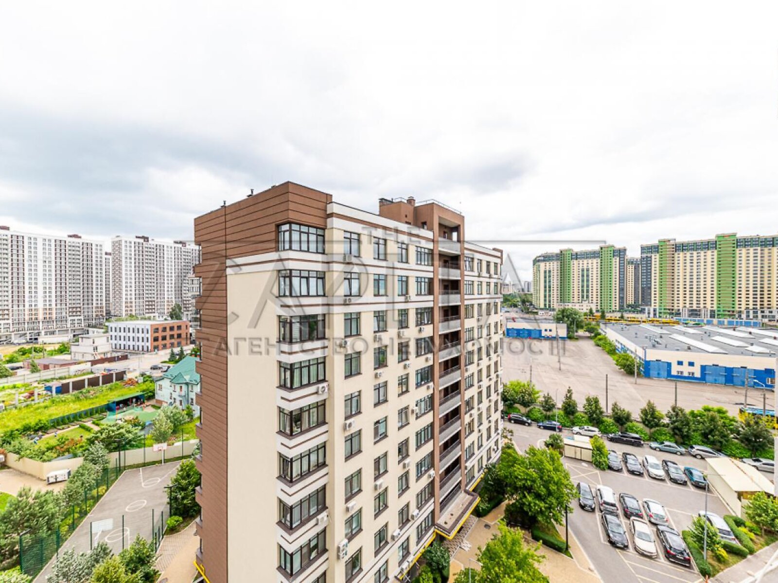 Продажа однокомнатной квартиры в Киеве, на ул. Юношеская 10, район Жуляны фото 1 Продажа однокомнатной квартиры в Киеве, на ул. Юношеская 10, район Жуляны фото 1