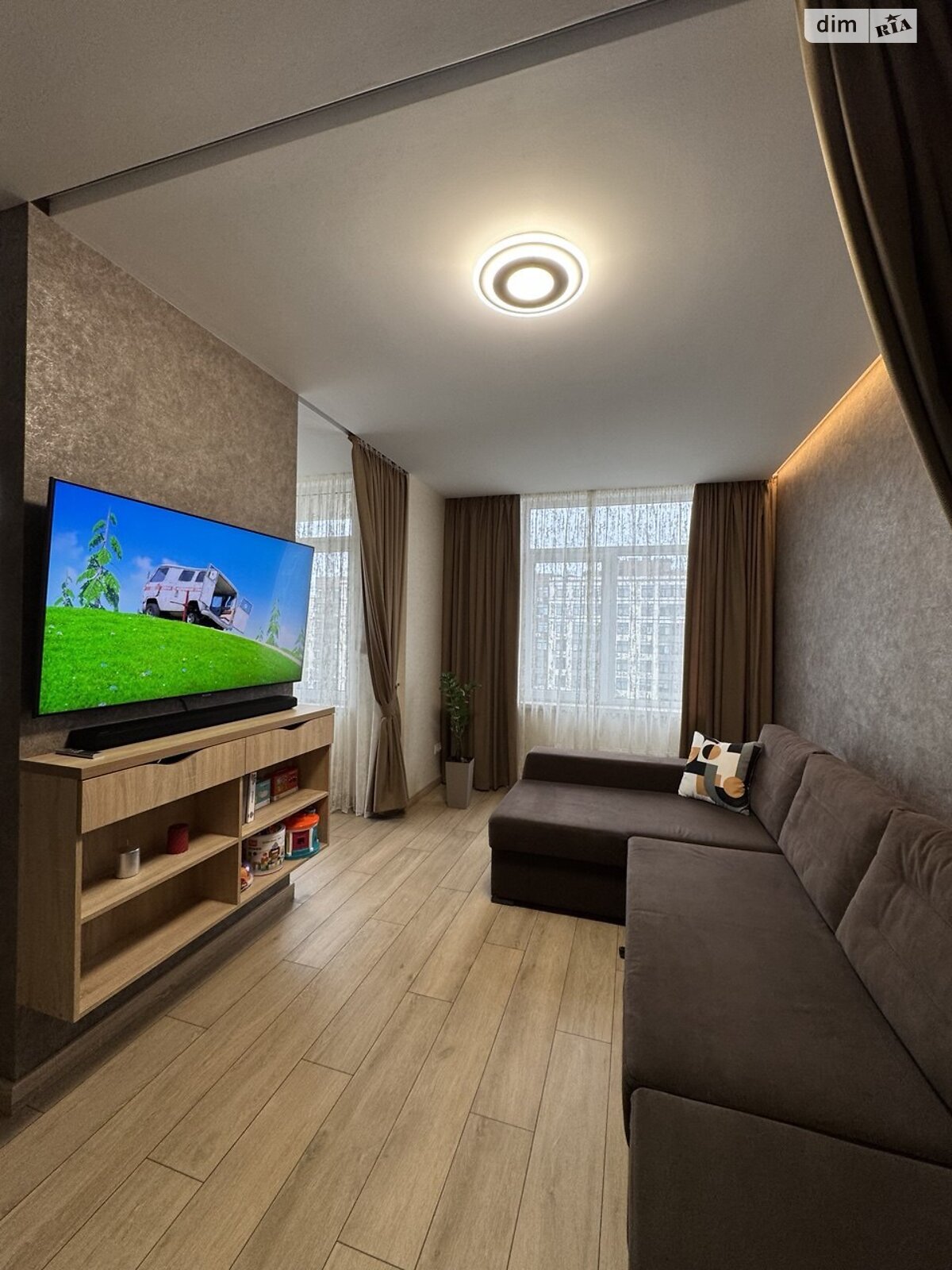 Продажа двухкомнатной квартиры в Киеве, на ул. Юношеская 4, район Жуляны фото 1 Продажа двухкомнатной квартиры в Киеве, на ул. Юношеская 4, район Жуляны фото 1