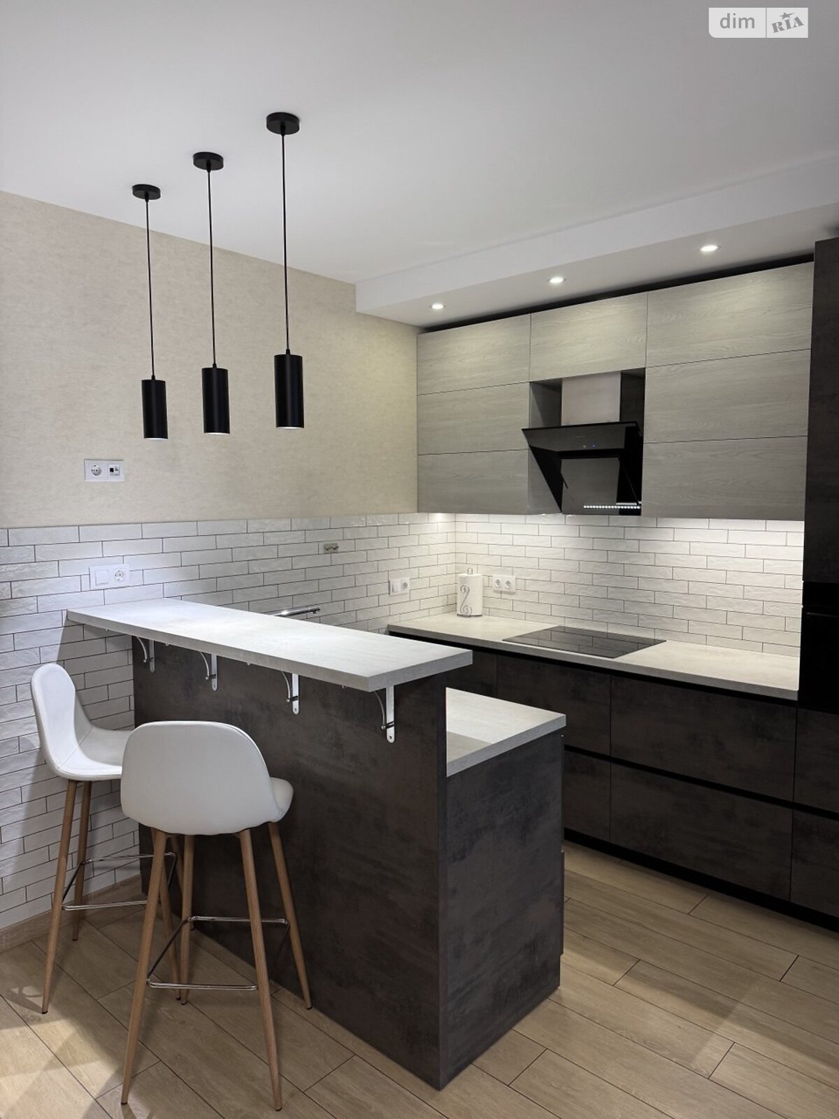 Продажа двухкомнатной квартиры в Киеве, на ул. Юношеская 4, район Жуляны фото 1 Продажа двухкомнатной квартиры в Киеве, на ул. Юношеская 4, район Жуляны фото 1