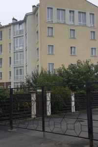 Продажа трехкомнатной квартиры в Жулянах, на Волошкова 1, фото 2