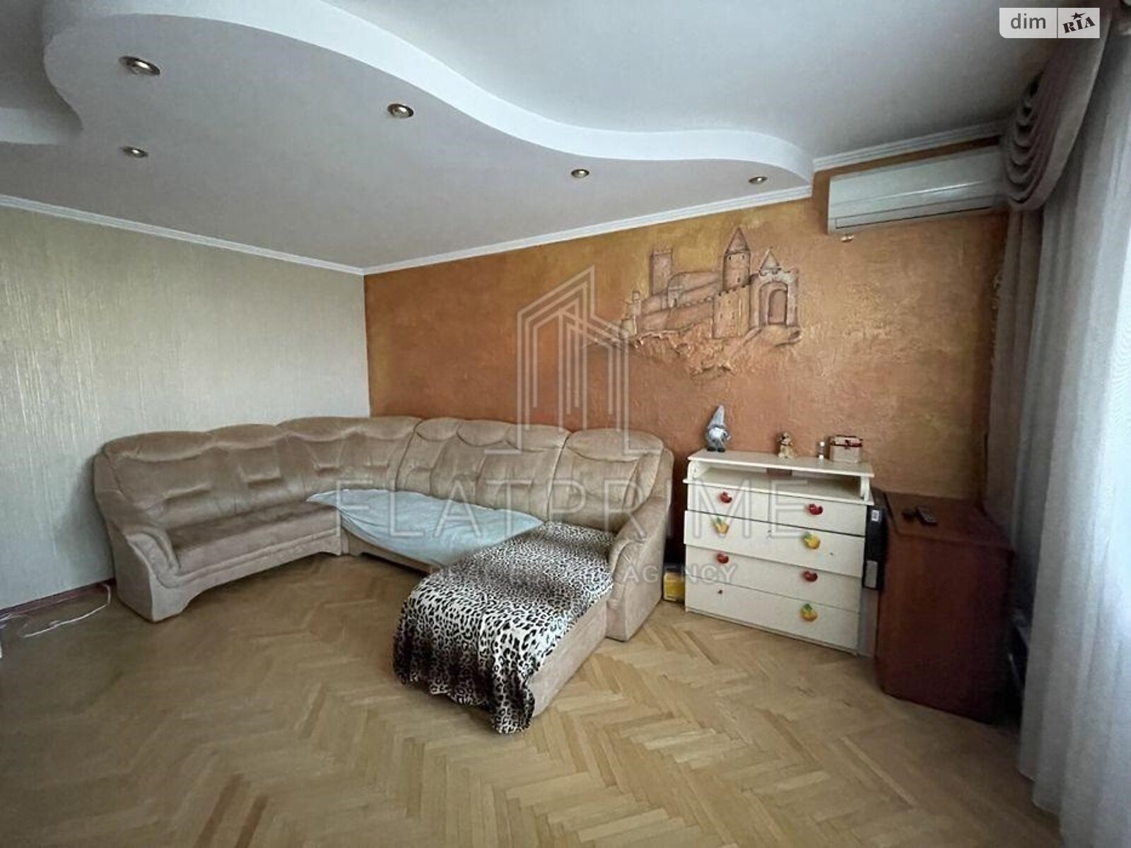 Продажа трехкомнатной квартиры в Киеве, на ул. Ивана Пулюя 5Б, район Кадетский Гай фото 1