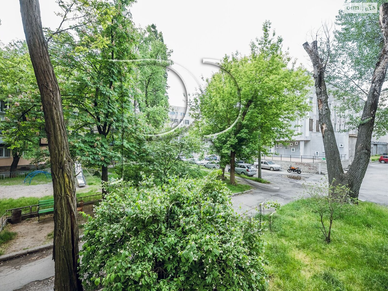 Продажа трехкомнатной квартиры в Киеве, на ул. Борщаговская 99, район Караваевы Дачи фото 1 Продажа трехкомнатной квартиры в Киеве, на ул. Борщаговская 99, район Караваевы Дачи фото 1