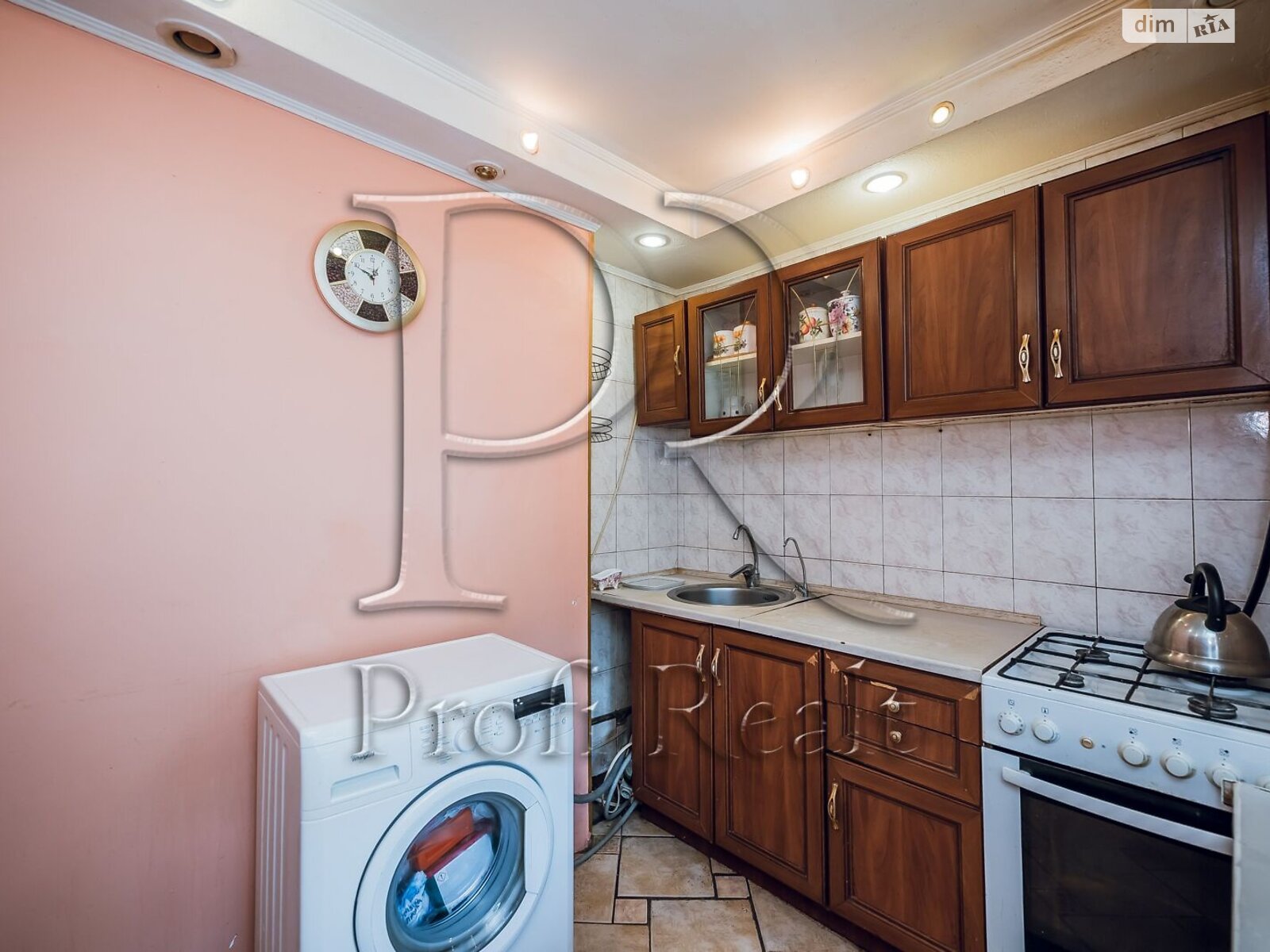 Продажа трехкомнатной квартиры в Киеве, на ул. Борщаговская 99, район Караваевы Дачи фото 1 Продажа трехкомнатной квартиры в Киеве, на ул. Борщаговская 99, район Караваевы Дачи фото 1