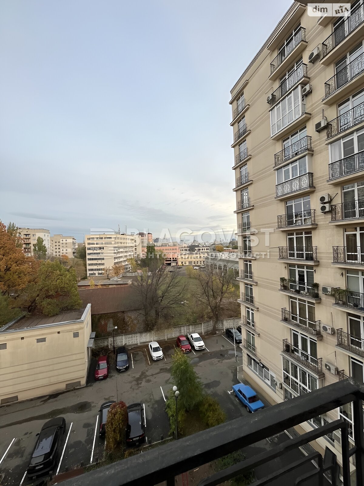 Продаж двокімнатної квартири в Києві, на вул. Дашавська 25, район Караваєві Дачі фото 1 Продаж двокімнатної квартири в Києві, на вул. Дашавська 25, район Караваєві Дачі фото 1