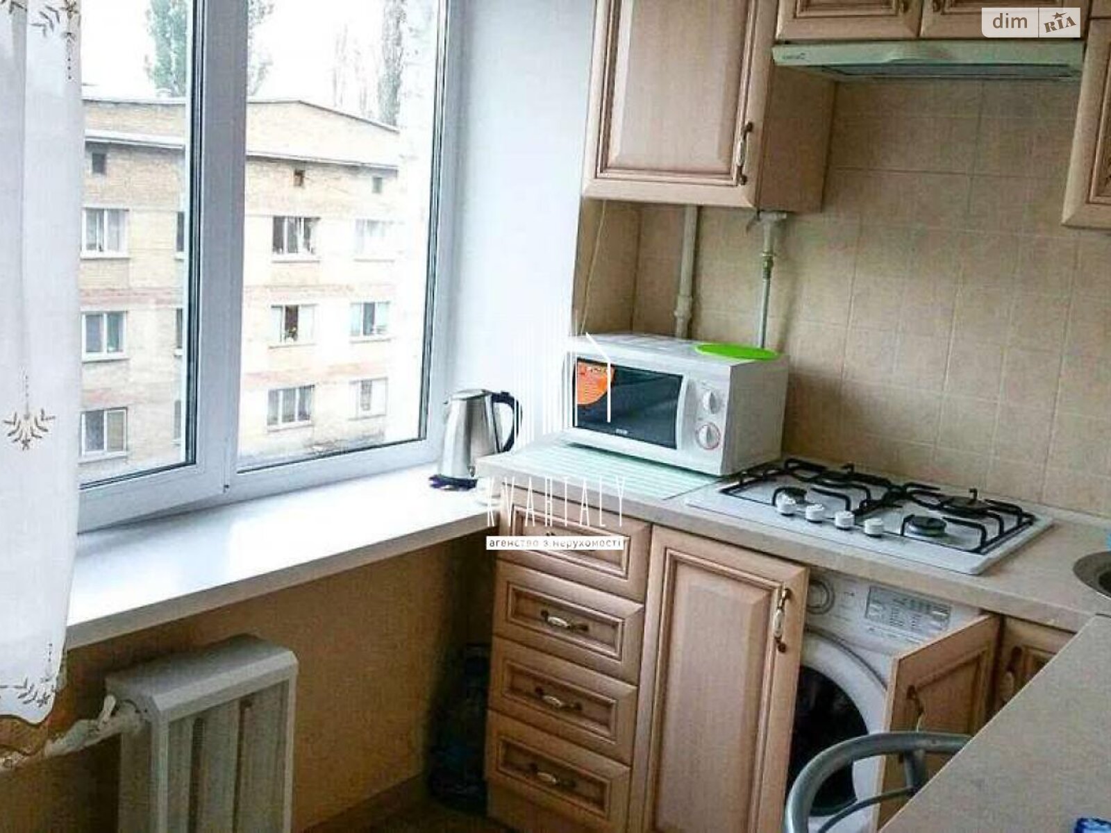 Продаж двокімнатної квартири в Києві, на вул. Дашавська 24, район Караваєві Дачі фото 1 Продаж двокімнатної квартири в Києві, на вул. Дашавська 24, район Караваєві Дачі фото 1