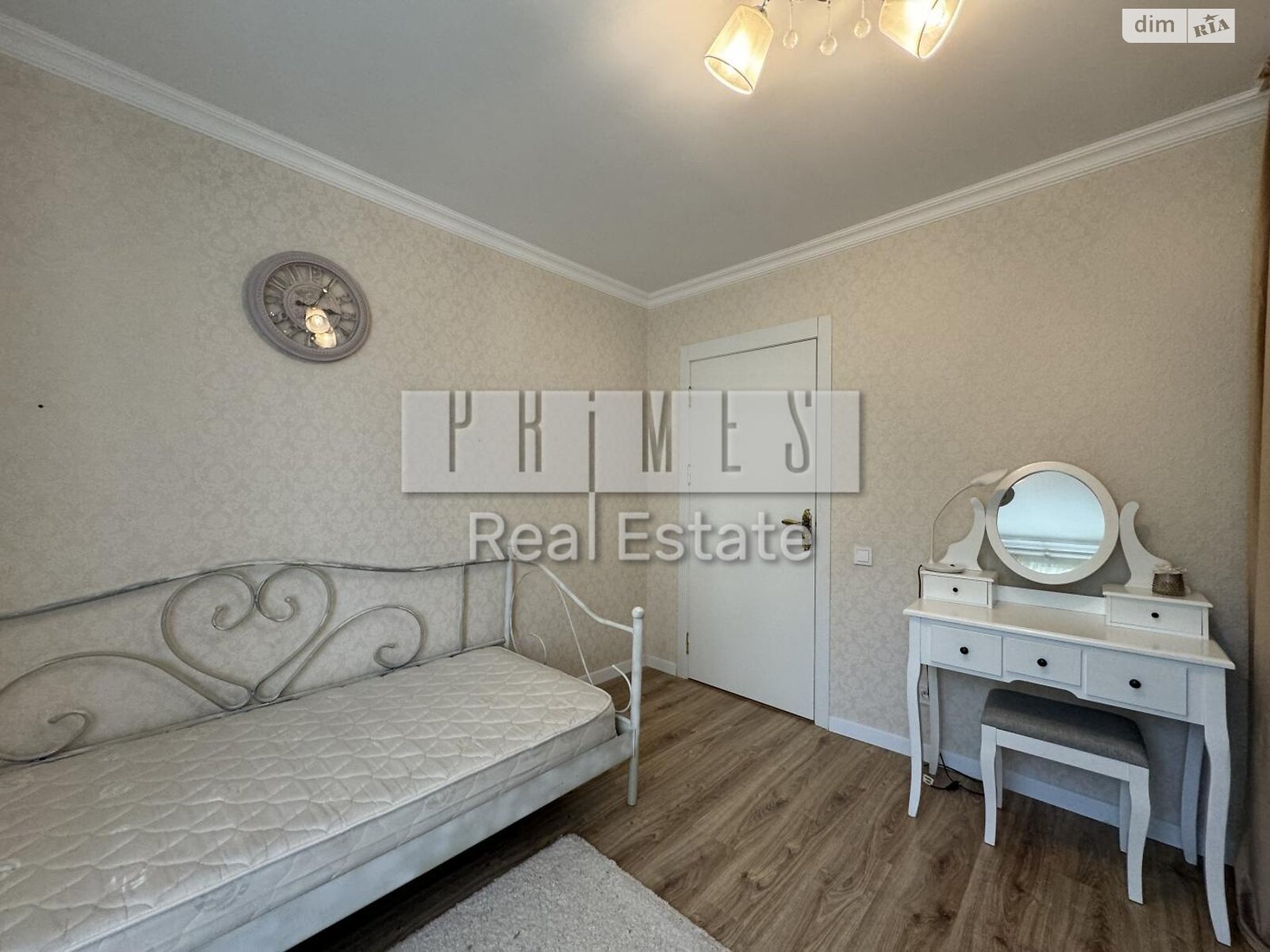 Продажа трехкомнатной квартиры в Киеве, на ул. Дашавская, район Караваевы Дачи фото 1 Продажа трехкомнатной квартиры в Киеве, на ул. Дашавская, район Караваевы Дачи фото 1