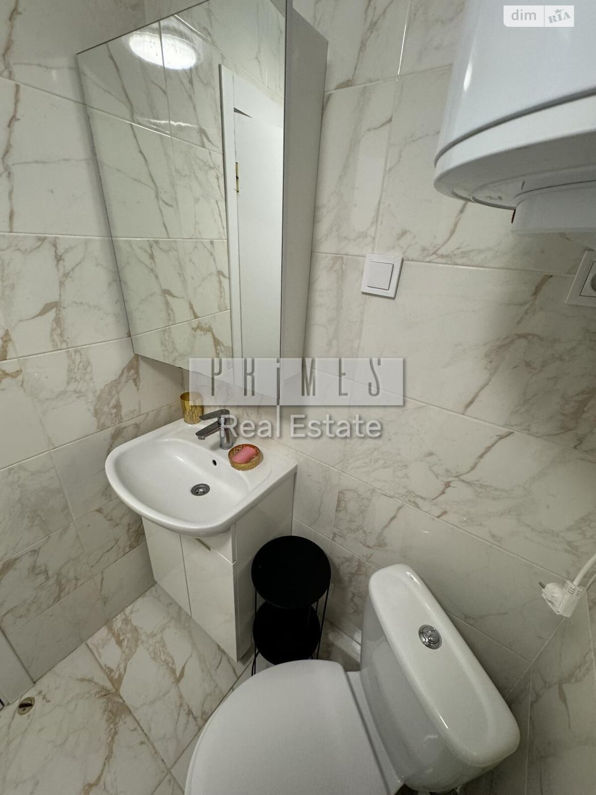 Продажа трехкомнатной квартиры в Киеве, на ул. Дашавская, район Караваевы Дачи фото 1 Продажа трехкомнатной квартиры в Киеве, на ул. Дашавская, район Караваевы Дачи фото 1