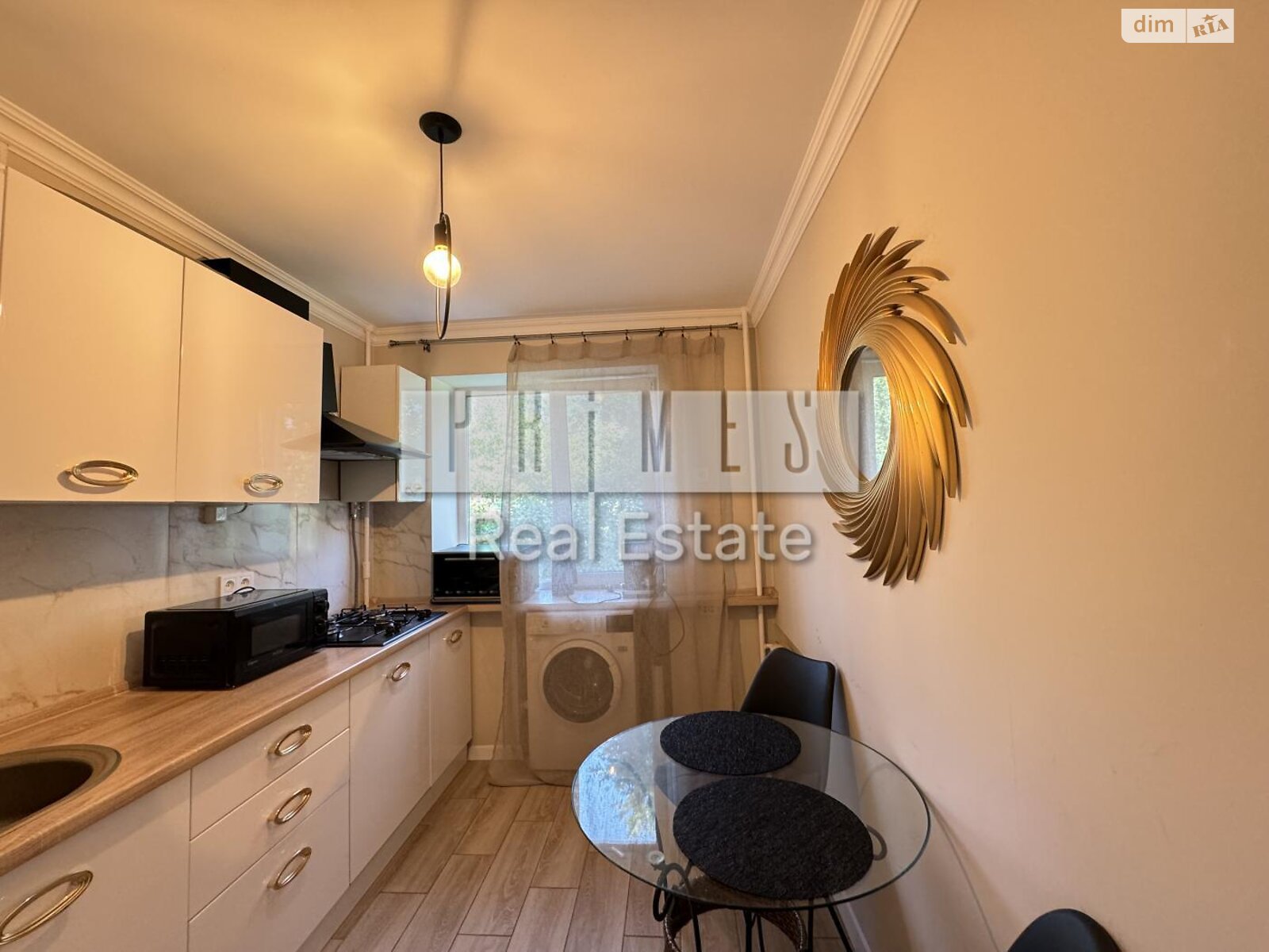 Продажа трехкомнатной квартиры в Киеве, на ул. Дашавская, район Караваевы Дачи фото 1 Продажа трехкомнатной квартиры в Киеве, на ул. Дашавская, район Караваевы Дачи фото 1