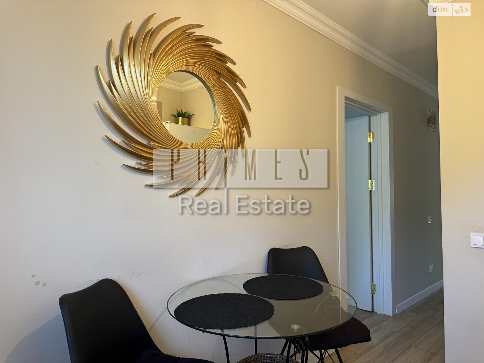 Продажа трехкомнатной квартиры в Киеве, на ул. Дашавская, район Караваевы Дачи фото 1 Продажа трехкомнатной квартиры в Киеве, на ул. Дашавская, район Караваевы Дачи фото 1