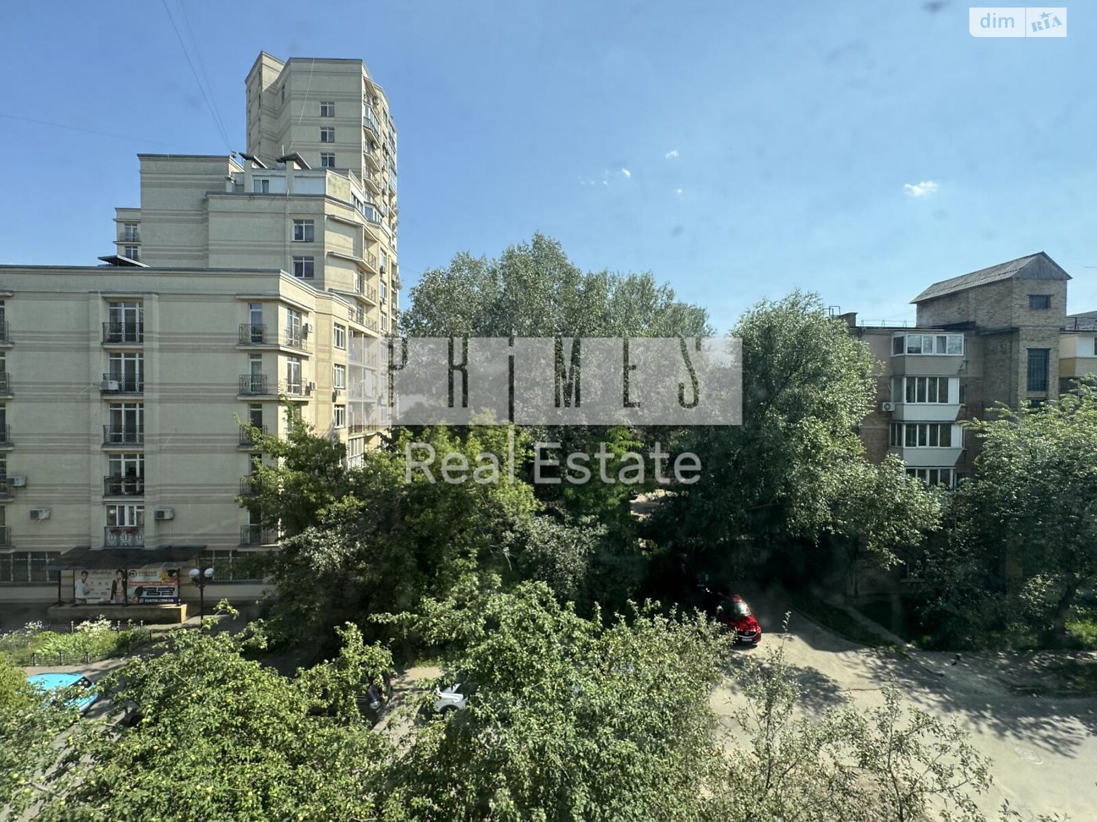 Продажа трехкомнатной квартиры в Киеве, на ул. Дашавская, район Караваевы Дачи фото 1 Продажа трехкомнатной квартиры в Киеве, на ул. Дашавская, район Караваевы Дачи фото 1