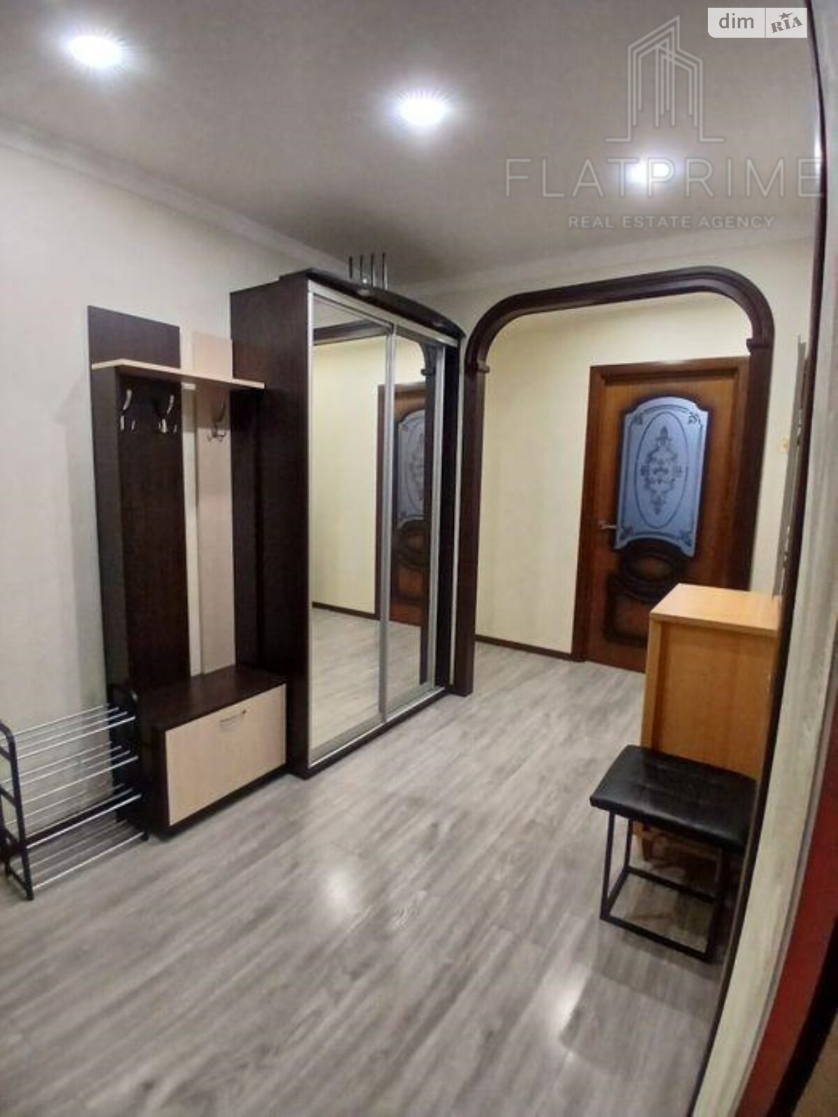 Продажа двухкомнатной квартиры в Киеве, на ул. Дашавская 24, район Караваевы Дачи фото 1