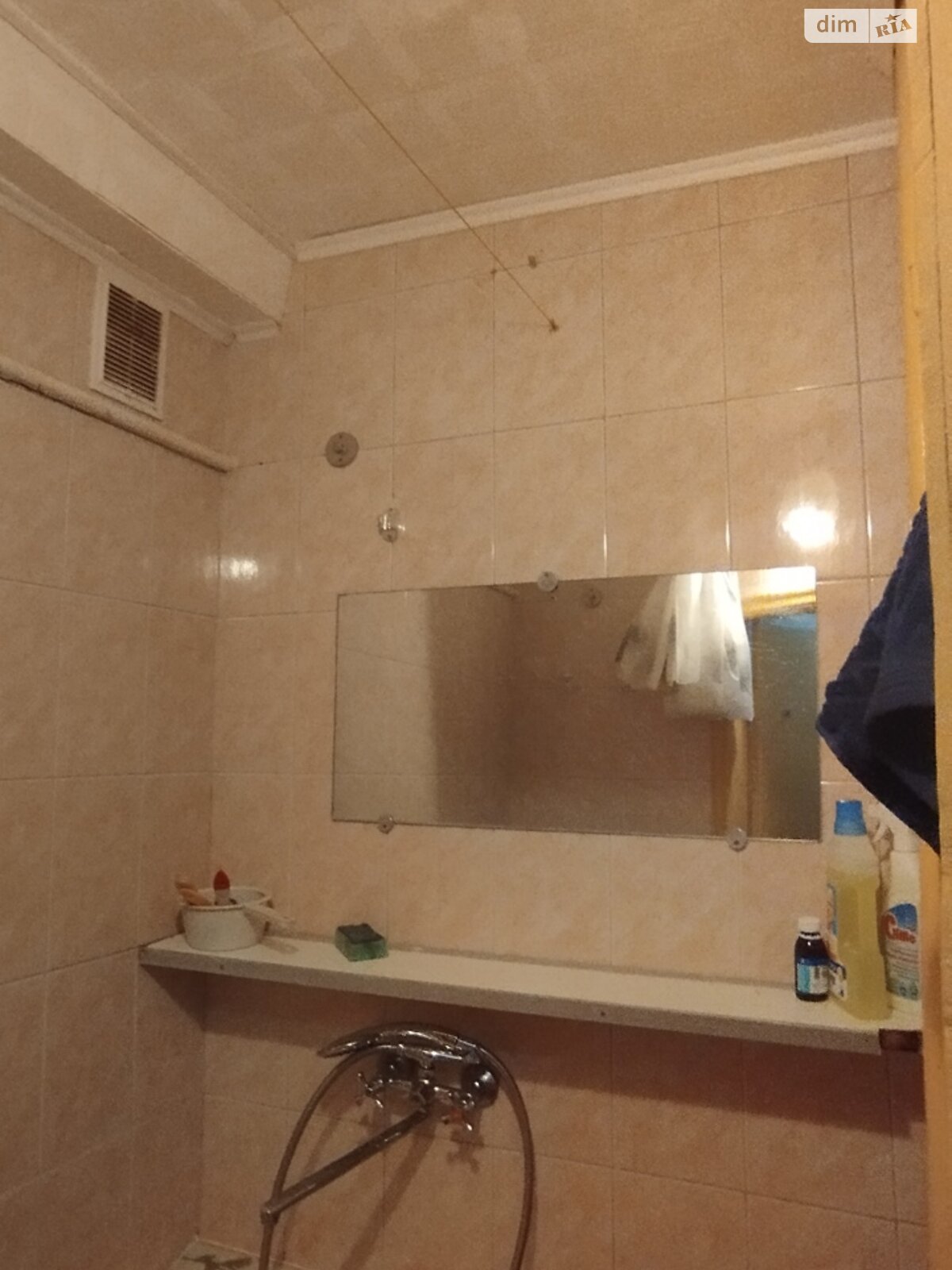 Продажа двухкомнатной квартиры в Киеве, на ул. Ереванская 14Б, район Караваевы Дачи фото 1 Продажа двухкомнатной квартиры в Киеве, на ул. Ереванская 14Б, район Караваевы Дачи фото 1
