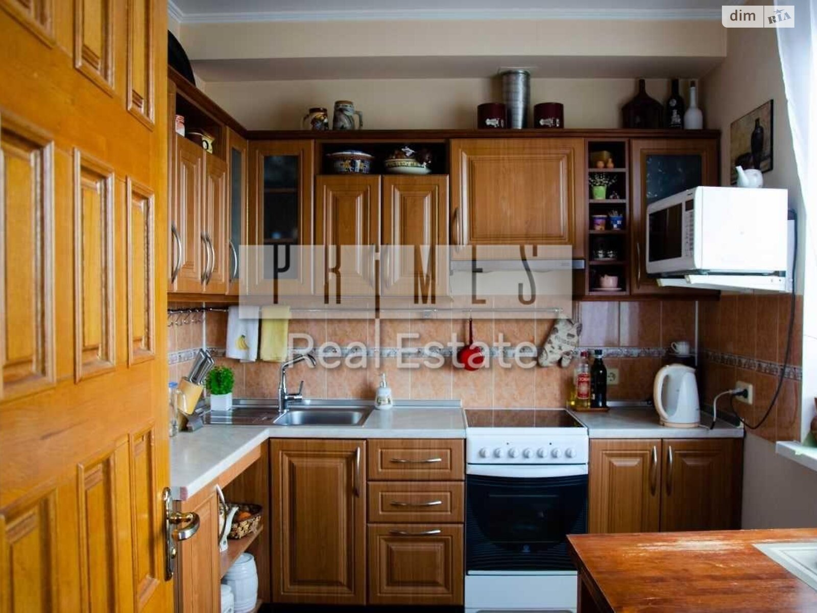 Продаж трикімнатної квартири в Києві, на вул. Гетьмана Вадима 44, район Караваєві Дачі фото 1 Продаж трикімнатної квартири в Києві, на вул. Гетьмана Вадима 44, район Караваєві Дачі фото 1