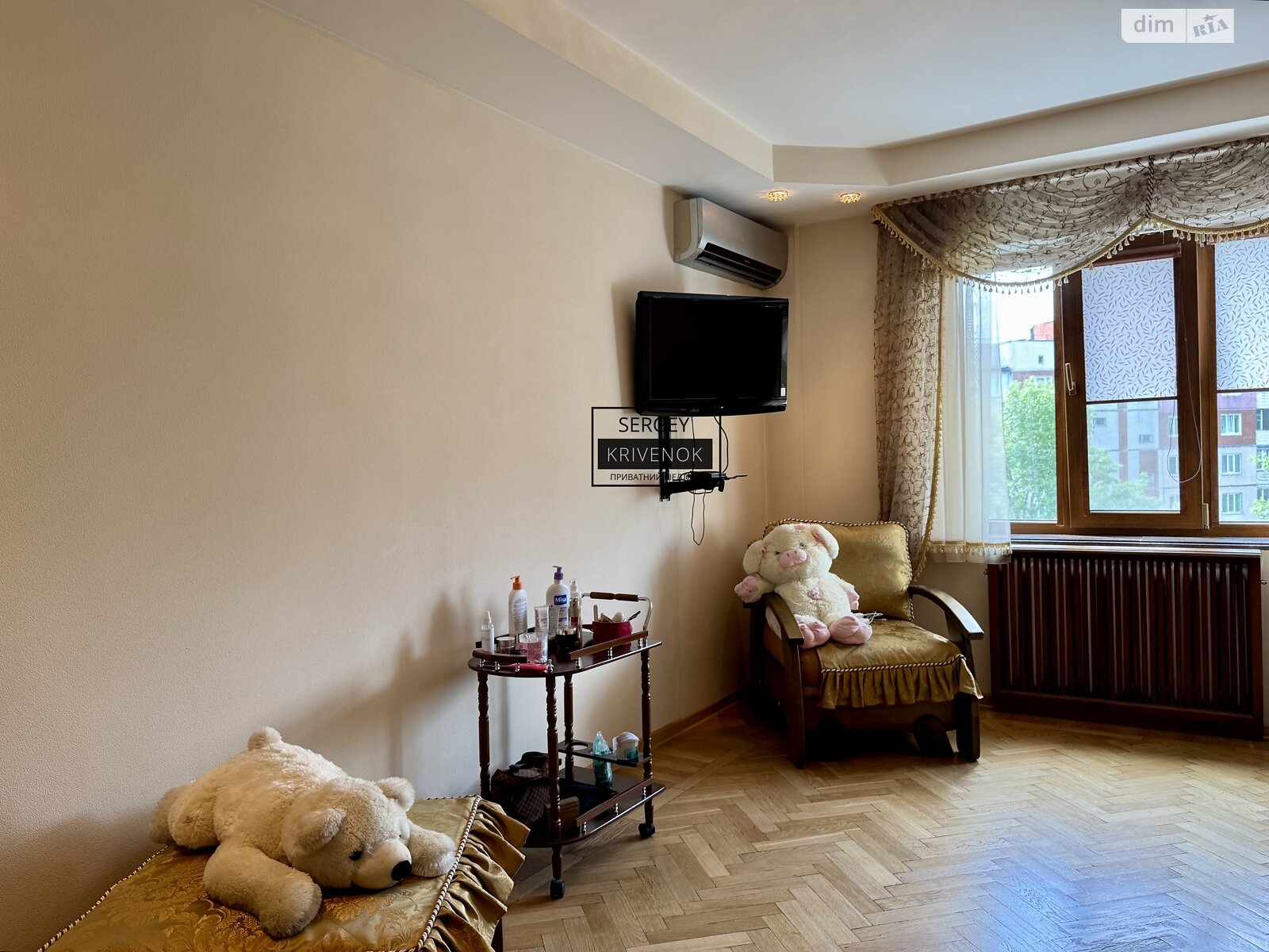 Продаж двокімнатної квартири в Києві, на вул. Гетьмана Вадима 46А, район Караваєві Дачі фото 1 Продаж двокімнатної квартири в Києві, на вул. Гетьмана Вадима 46А, район Караваєві Дачі фото 1