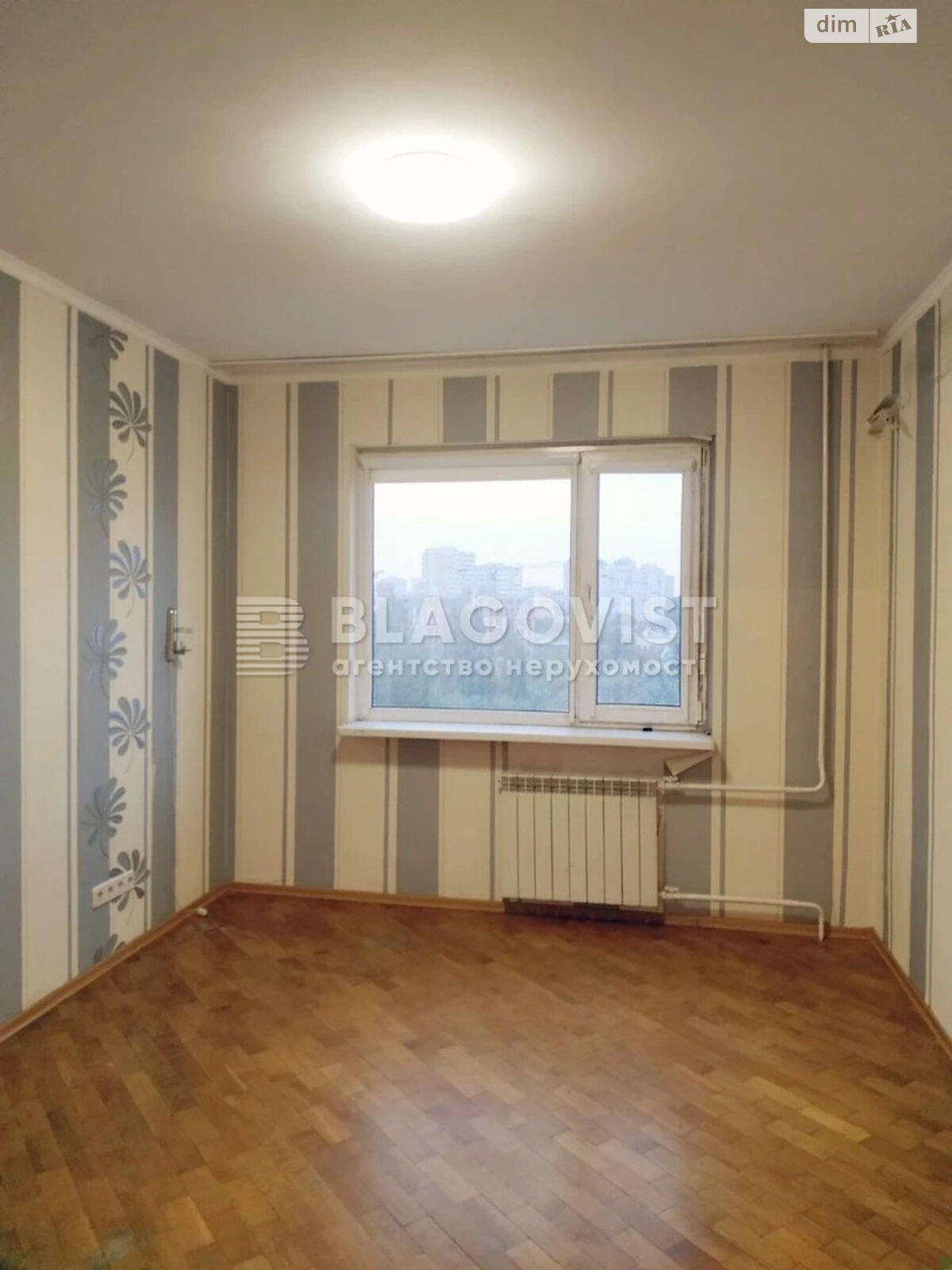 Продажа трехкомнатной квартиры в Киеве, на ул. Гетьмана Вадима 44, район Караваевы Дачи фото 1 Продажа трехкомнатной квартиры в Киеве, на ул. Гетьмана Вадима 44, район Караваевы Дачи фото 1