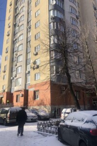 Продажа трехкомнатной квартиры в Киеве, на ул. Нежинская 5, район Караваевы Дачи фото 2