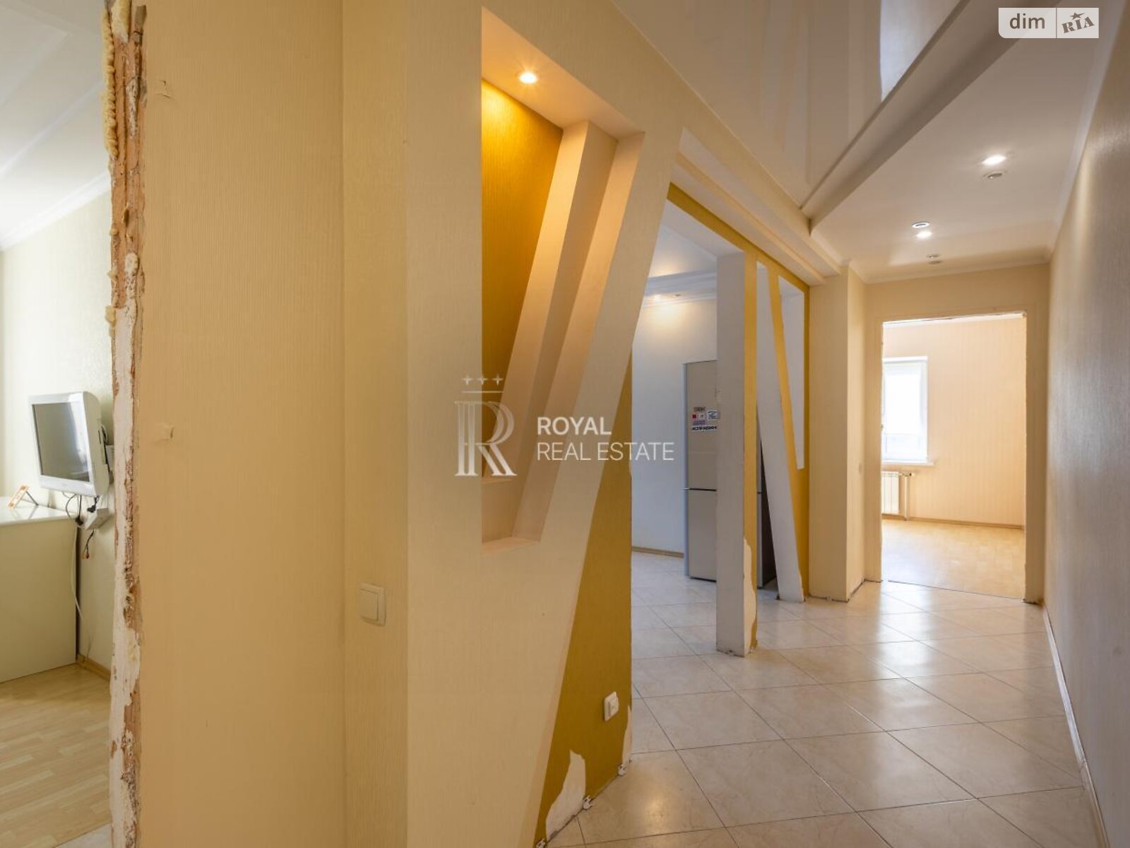 Продаж двокімнатної квартири в Києві, на вул. Ніжинська 5, кв. 27, район Караваєві Дачі фото 1 Продаж двокімнатної квартири в Києві, на вул. Ніжинська 5, кв. 27, район Караваєві Дачі фото 1