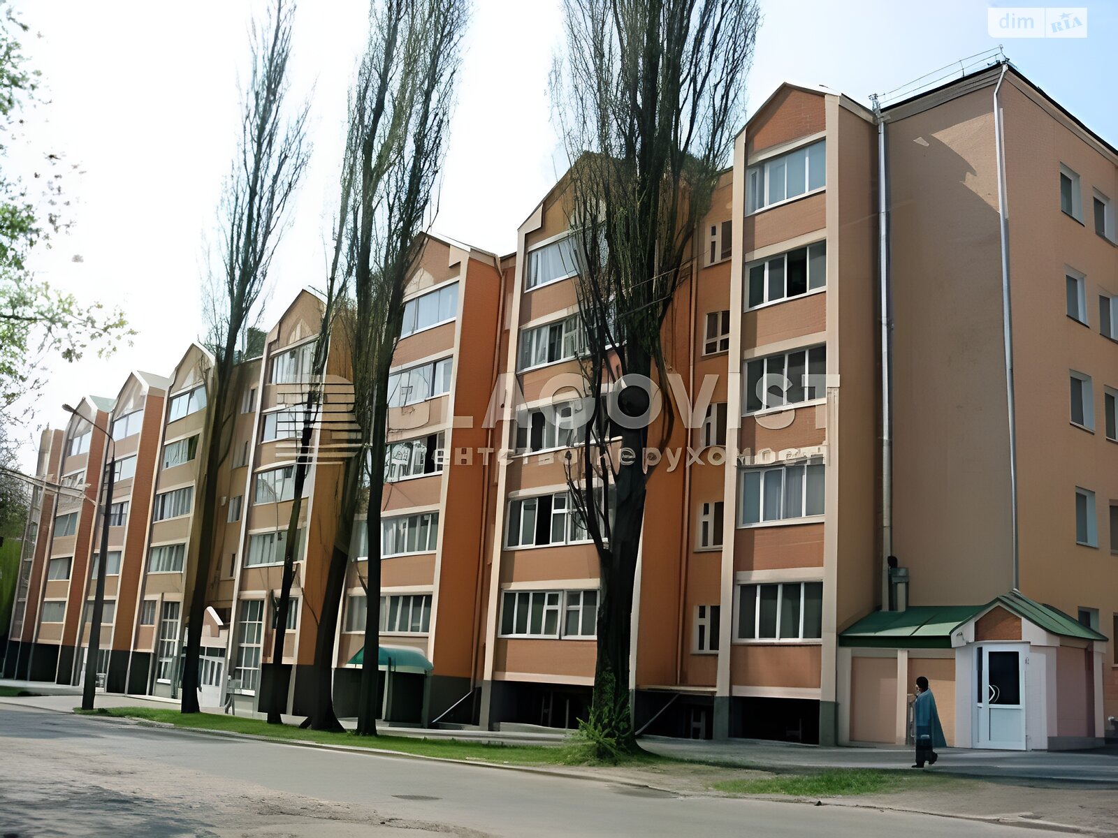Продажа двухкомнатной квартиры в Киеве, на ул. Нежинская 10, район Караваевы Дачи фото 1 Продажа двухкомнатной квартиры в Киеве, на ул. Нежинская 10, район Караваевы Дачи фото 1